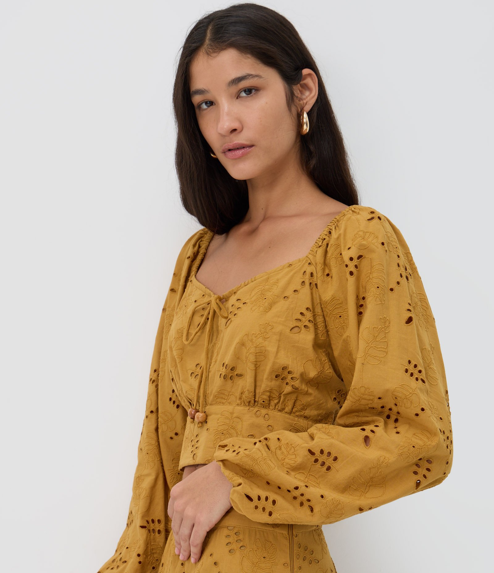 Blusa Cropped em Algodão com Decote Coração e Manga Bufante Amarelo 4