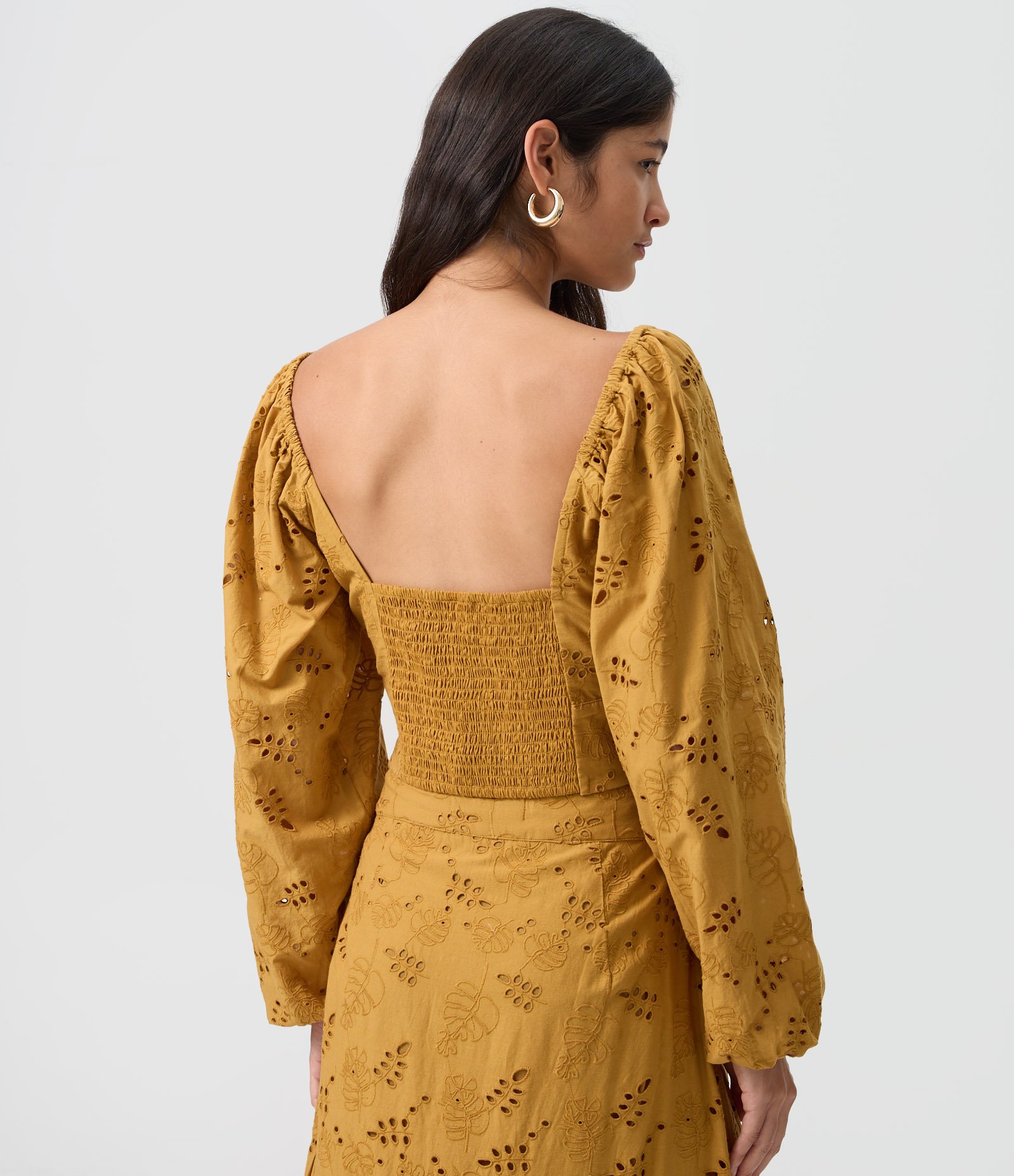 Blusa Cropped em Algodão com Decote Coração e Manga Bufante Amarelo 5