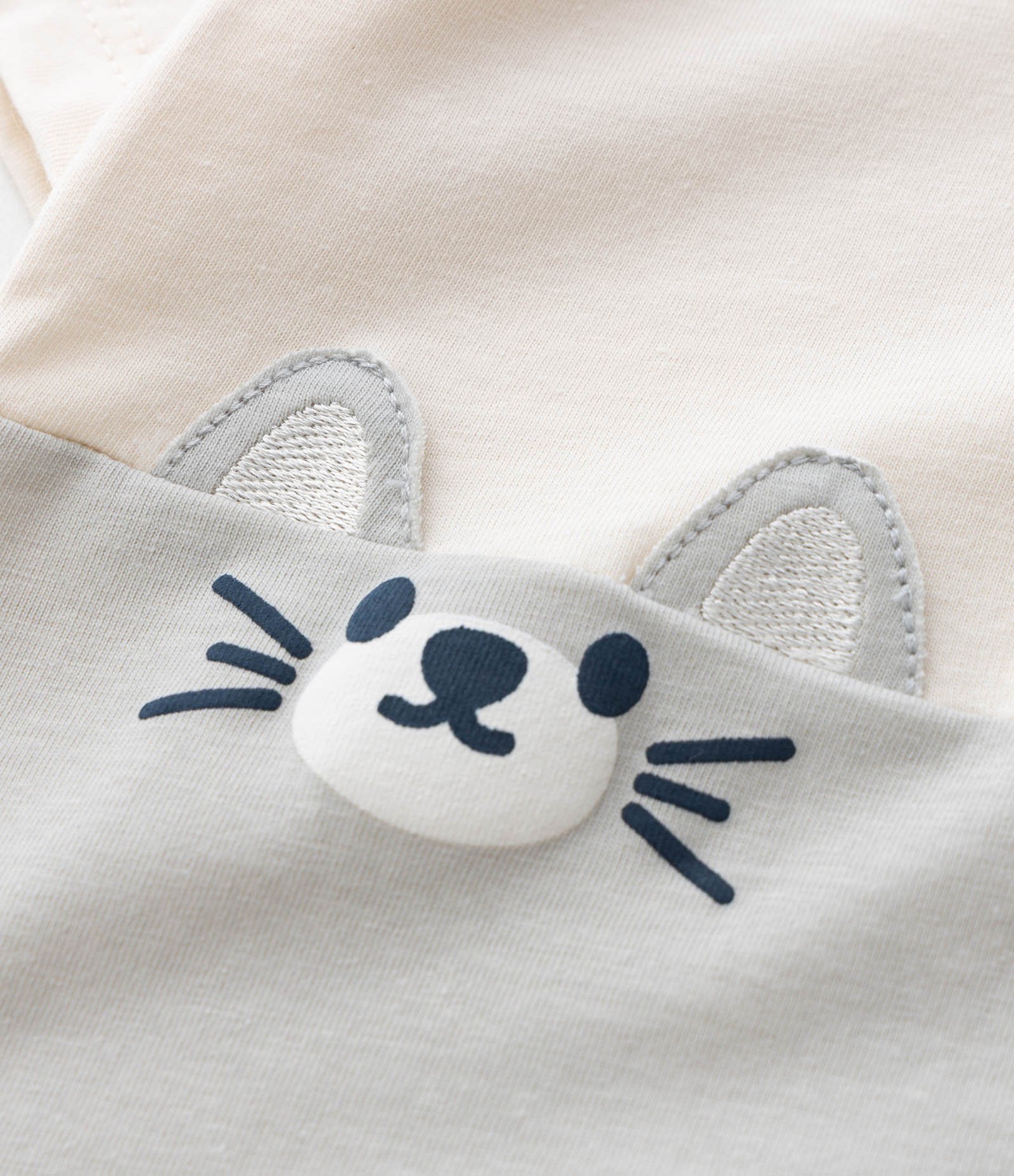 Conjunto Infantil com Camiseta Interativa e Bermuda – Tam 0 a 18 Meses Bege 12