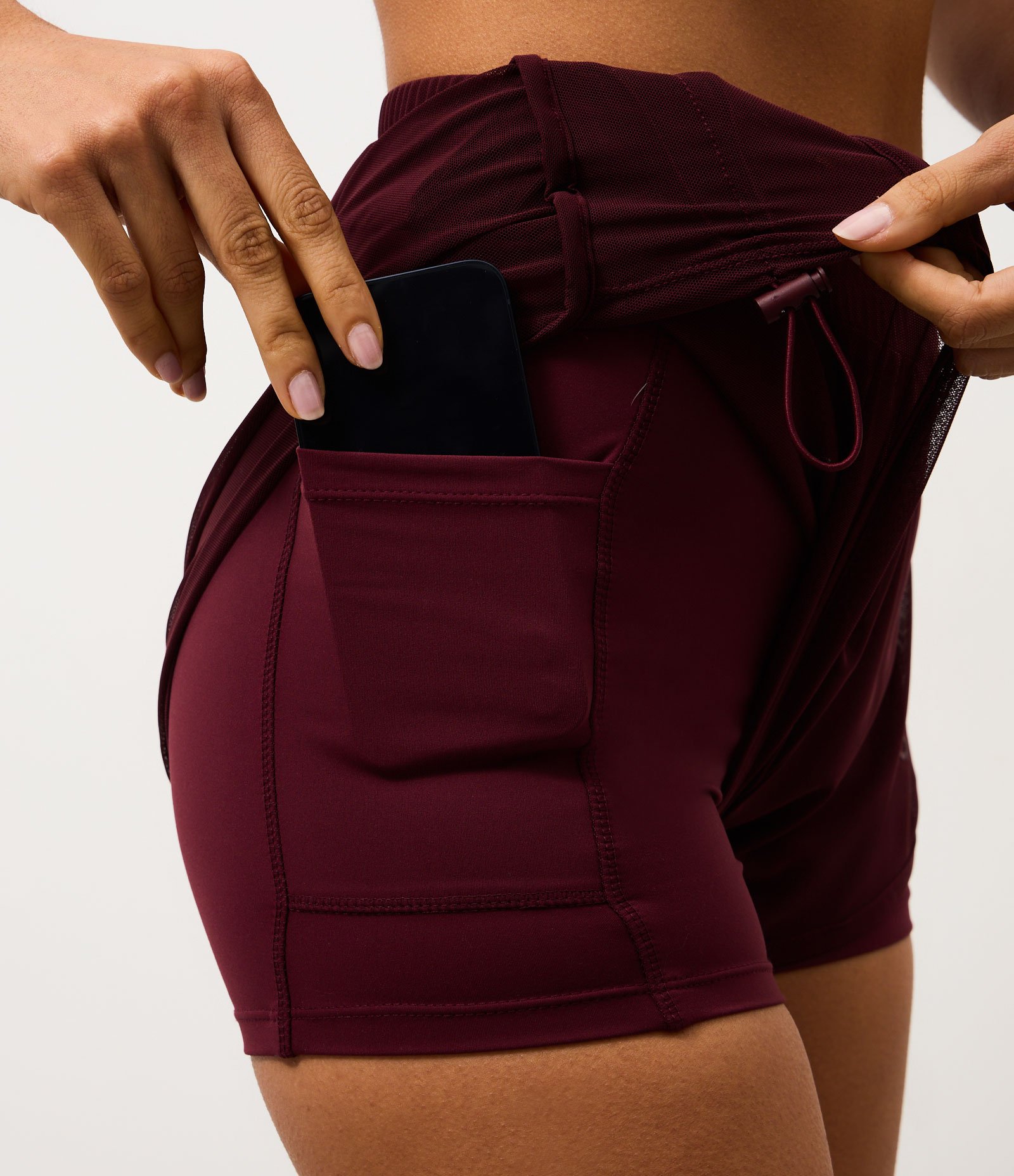 Bermuda Runner Esportiva em Tule com Short Interno e Tecnologia Dry Vinho 3