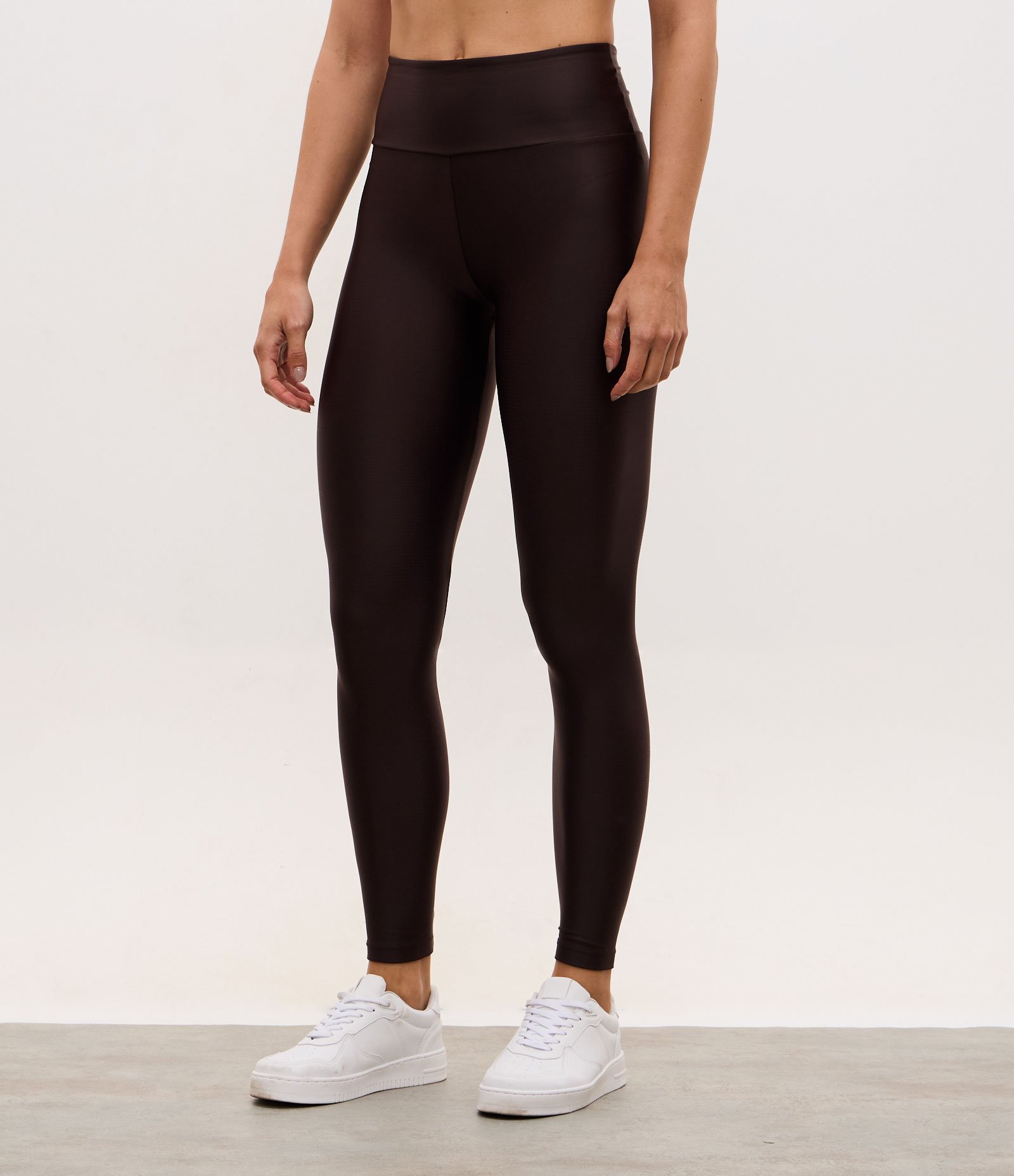 Calça Legging Esportiva em Microfibra Marrom 2