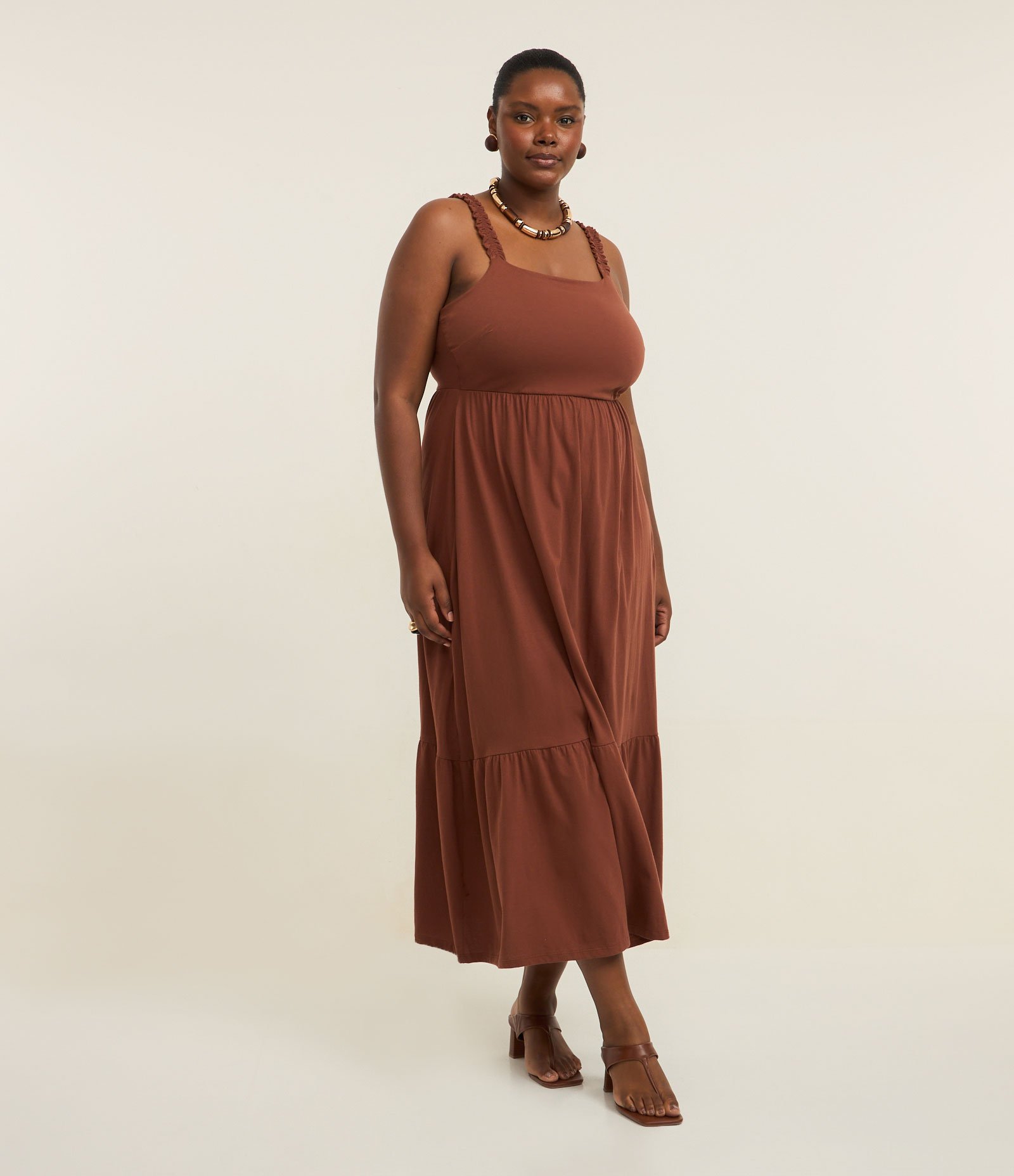 Vestido Midi em Algodão com Babados Curve & Plus Size Marrom 1