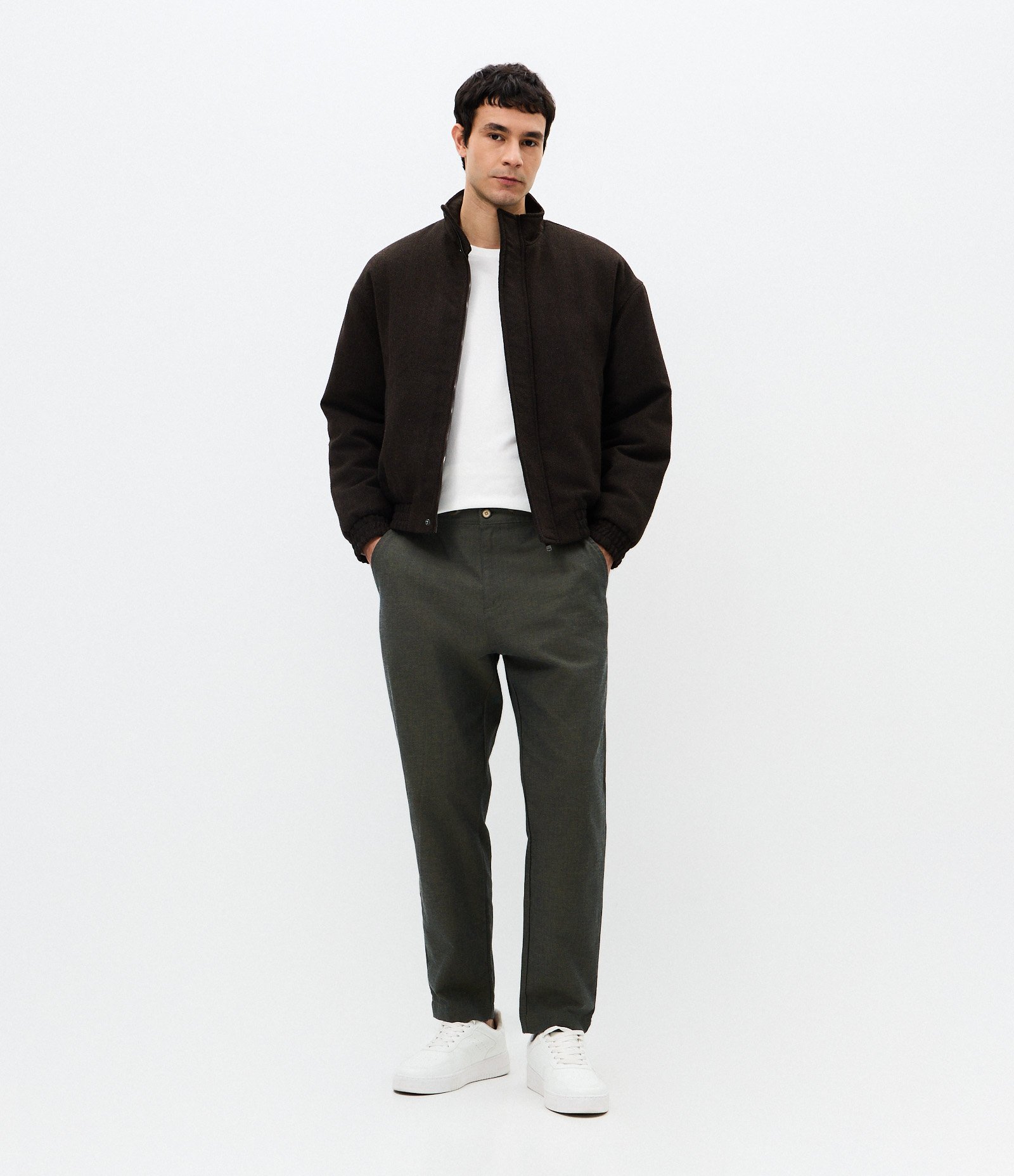 Calça Relaxed Oxford em Algodão Verde Acinzentado 1