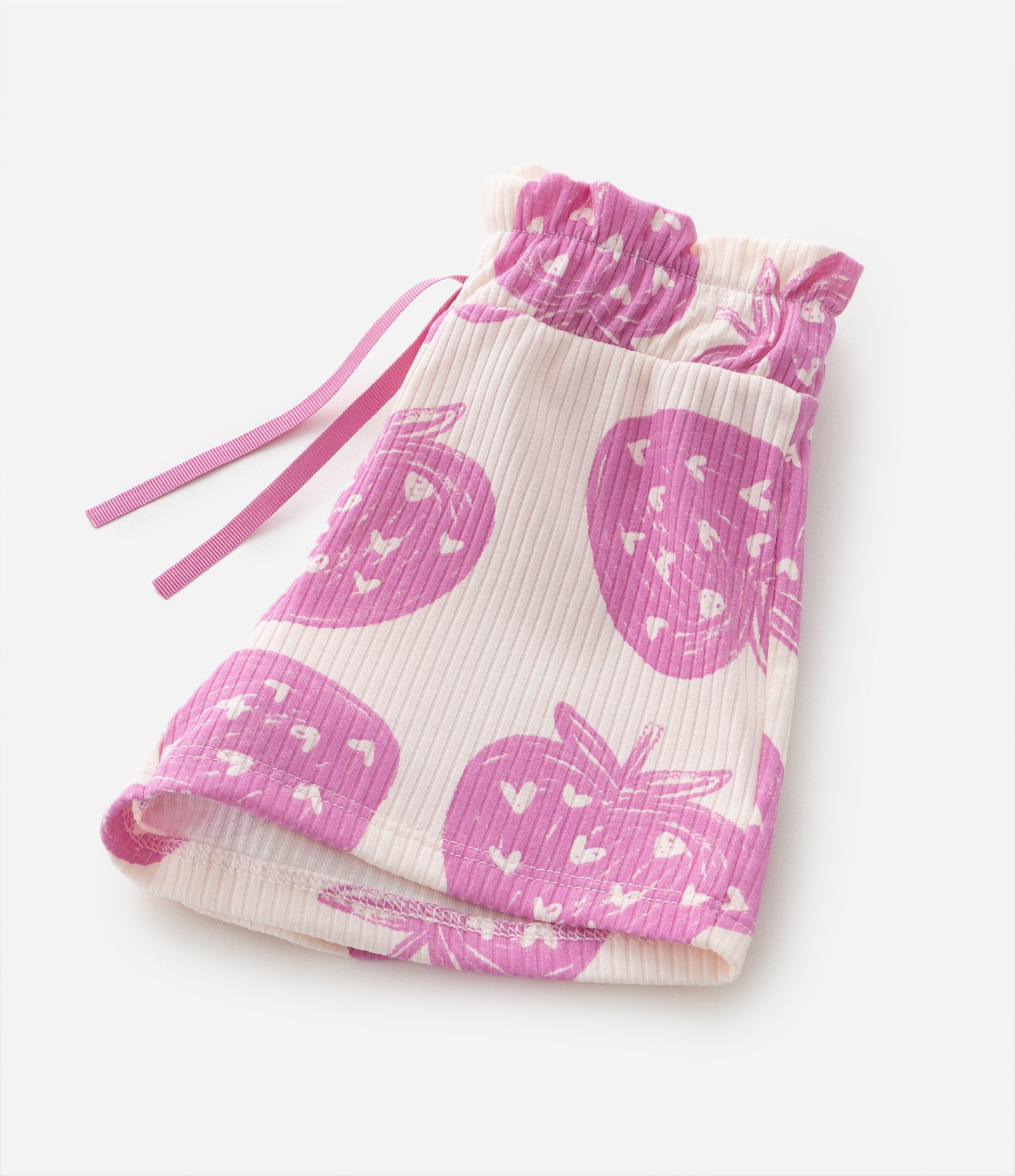 Short Infantil Canelado com Estampa de Morangos – Tam 1 a 6 Anos Bege Claro 4