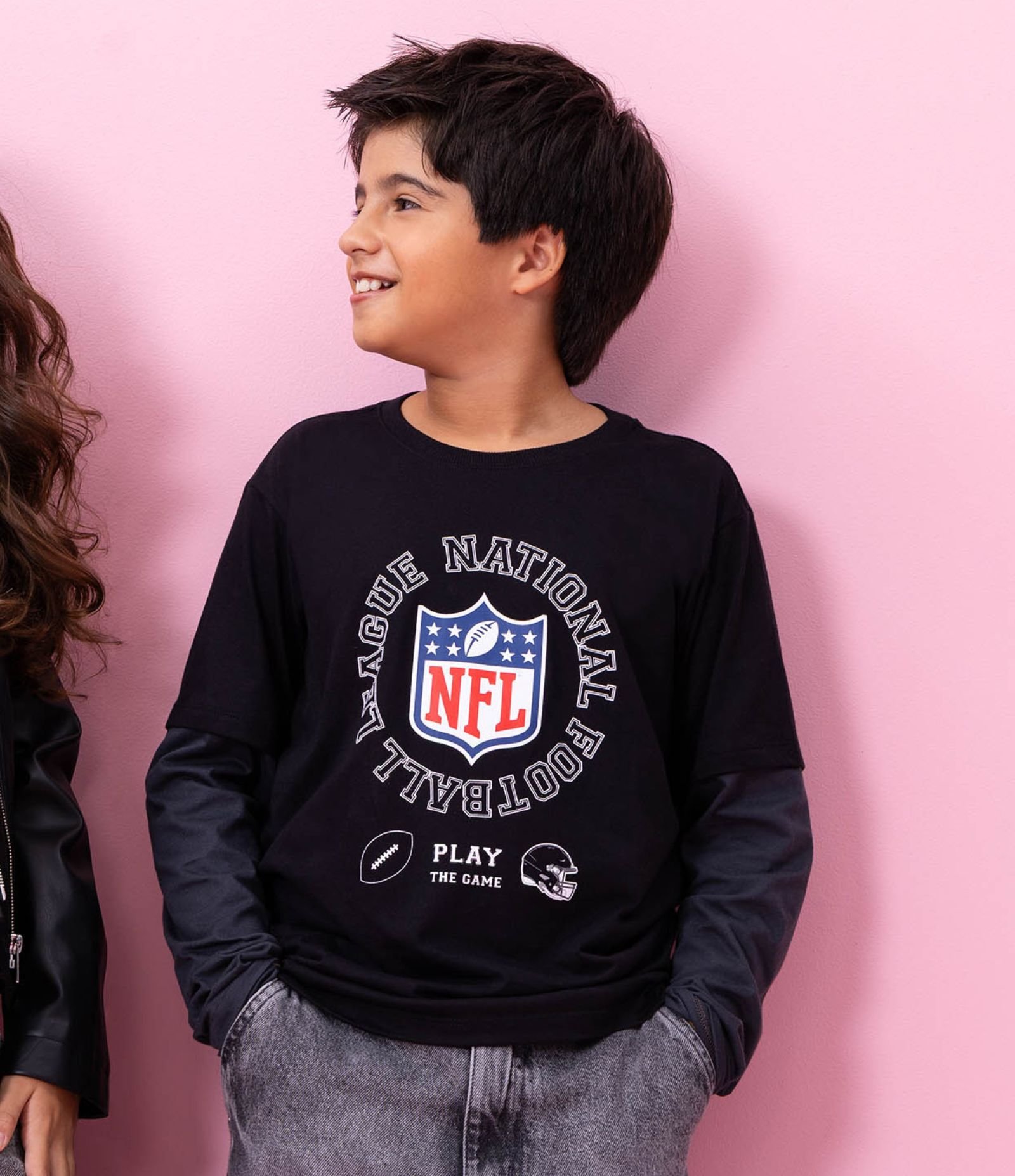 Camiseta Infantil com Estampa NFL – Tam 5 a 14 Anos Preto 1