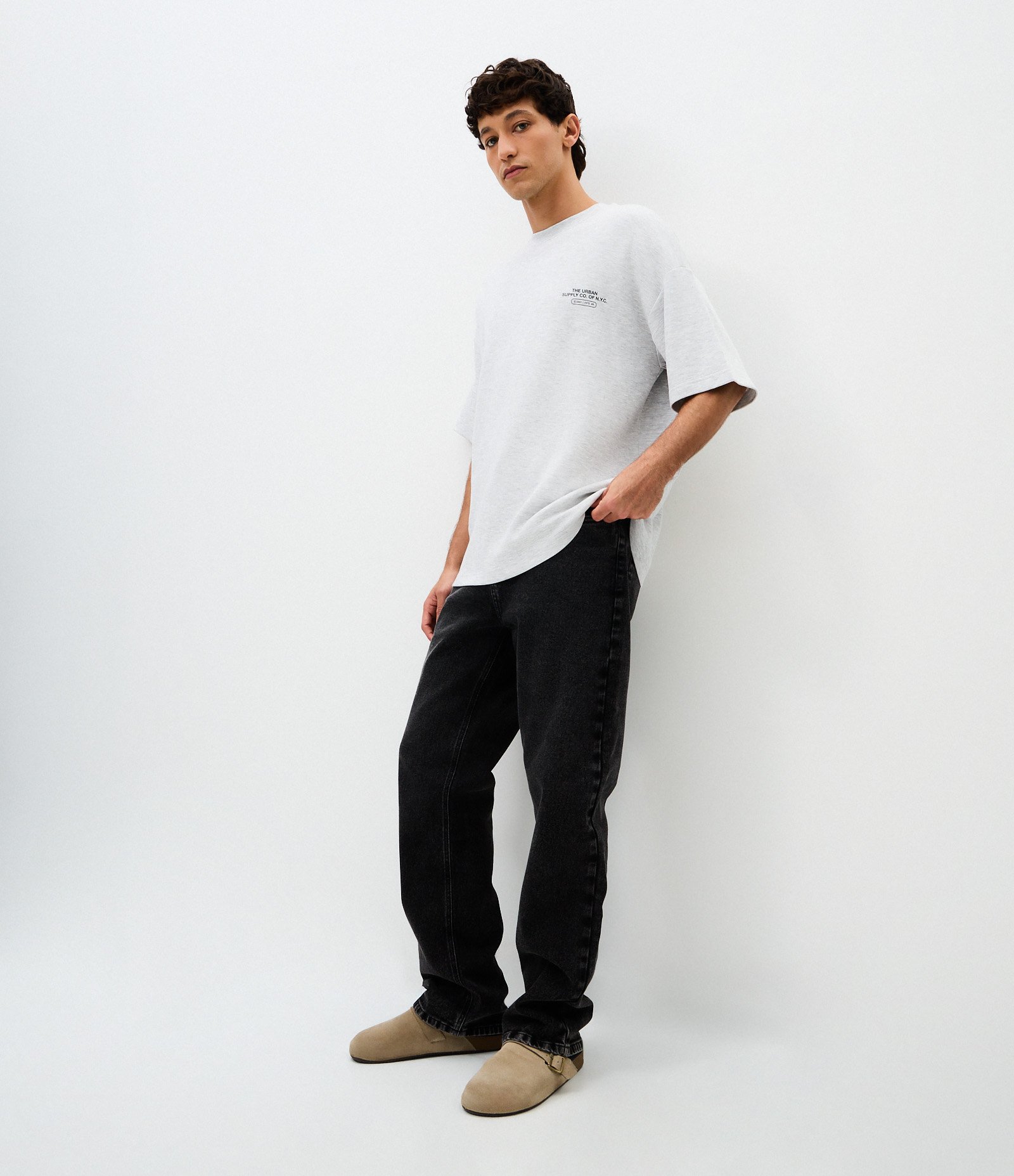 Camiseta MC Relaxed Mescla com Lettering Embossed Cinza 2