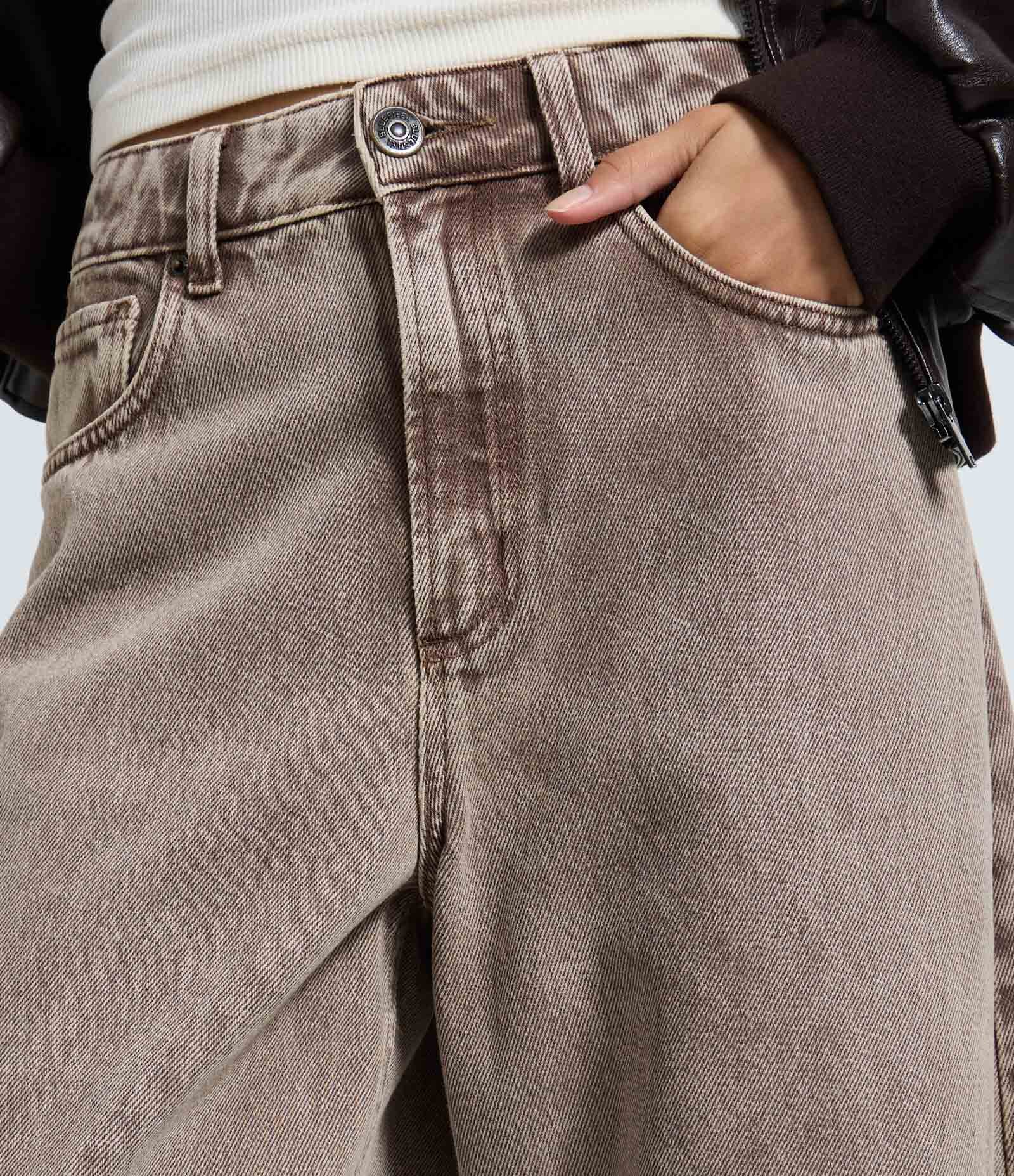 Calça Barrel em Jeans Cationizado com Cintura Alta Marrom 4