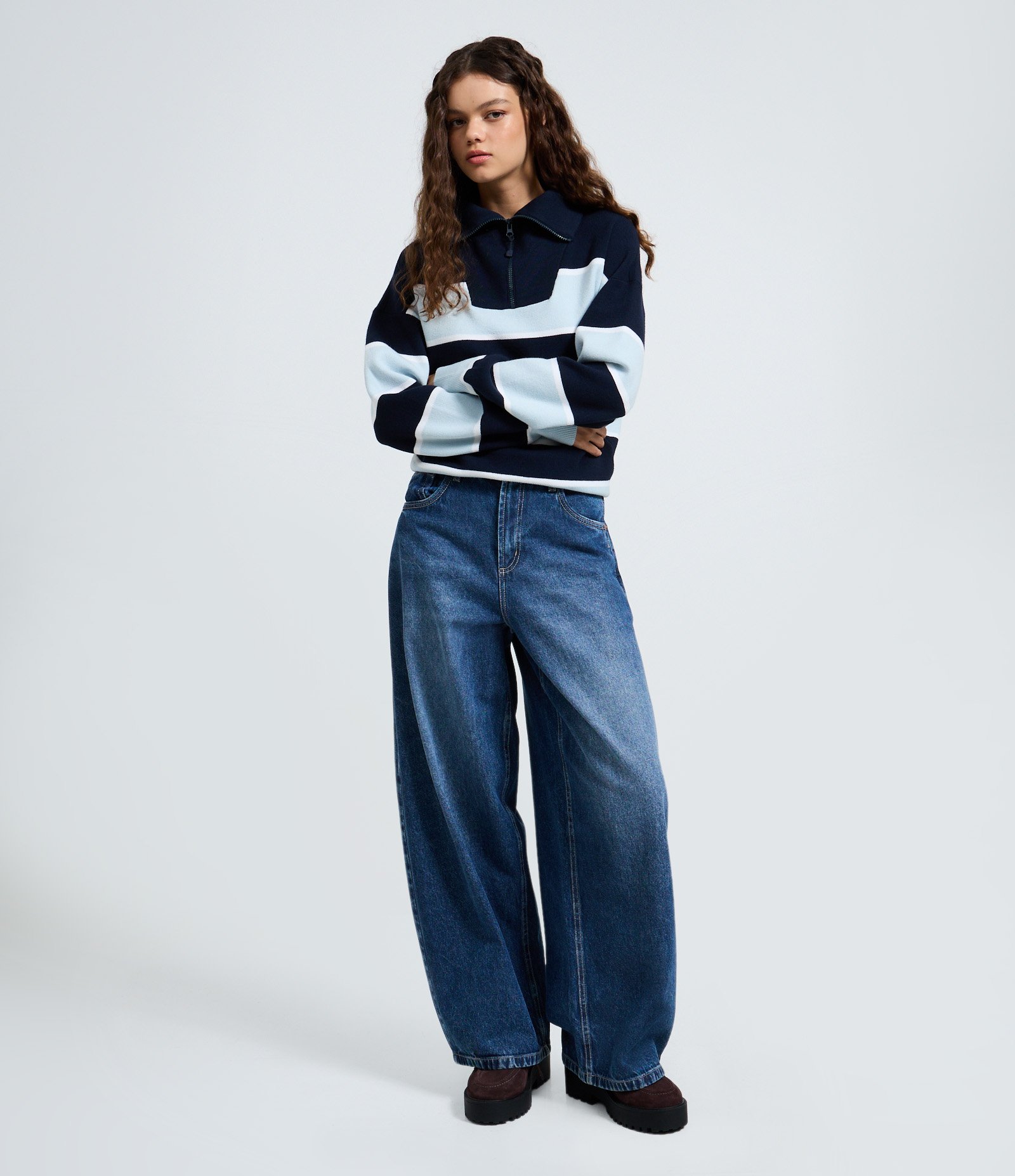 Calça Barrel Em Jeans Com Cintura Alta Azul 2