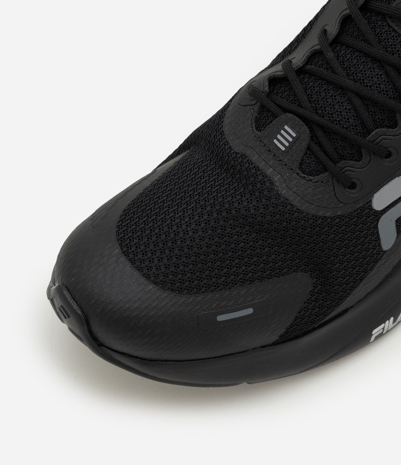 Tênis Clássico em Material Sintético com Recortes Fila Preto 4