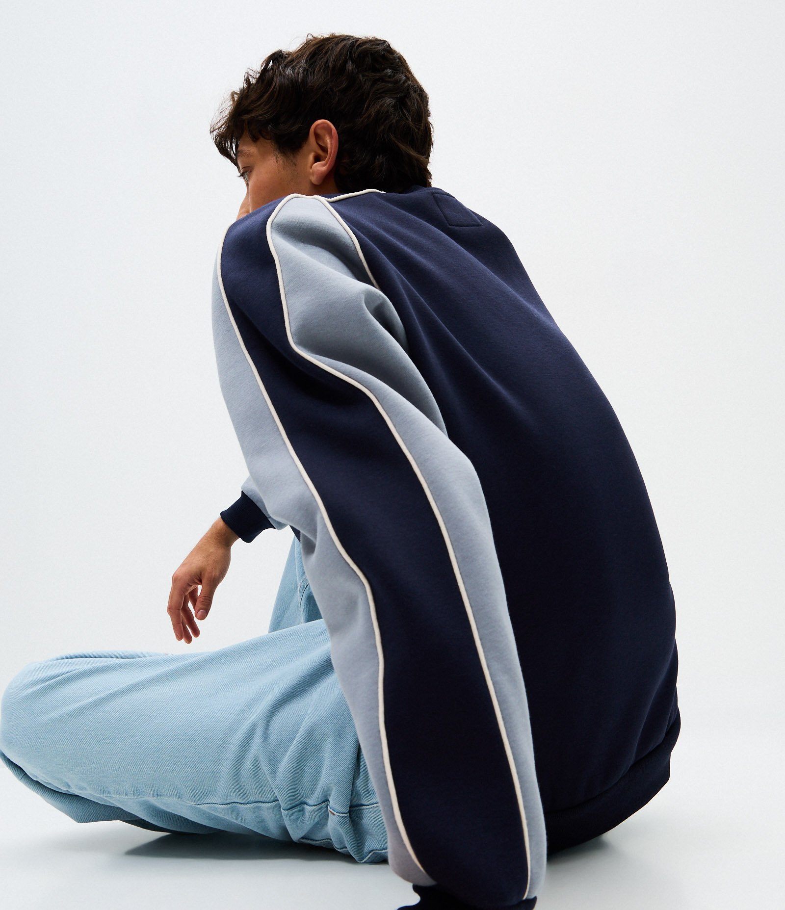 Blusão Masculino Moletom Boxy com Piping Contrastante Azul 3