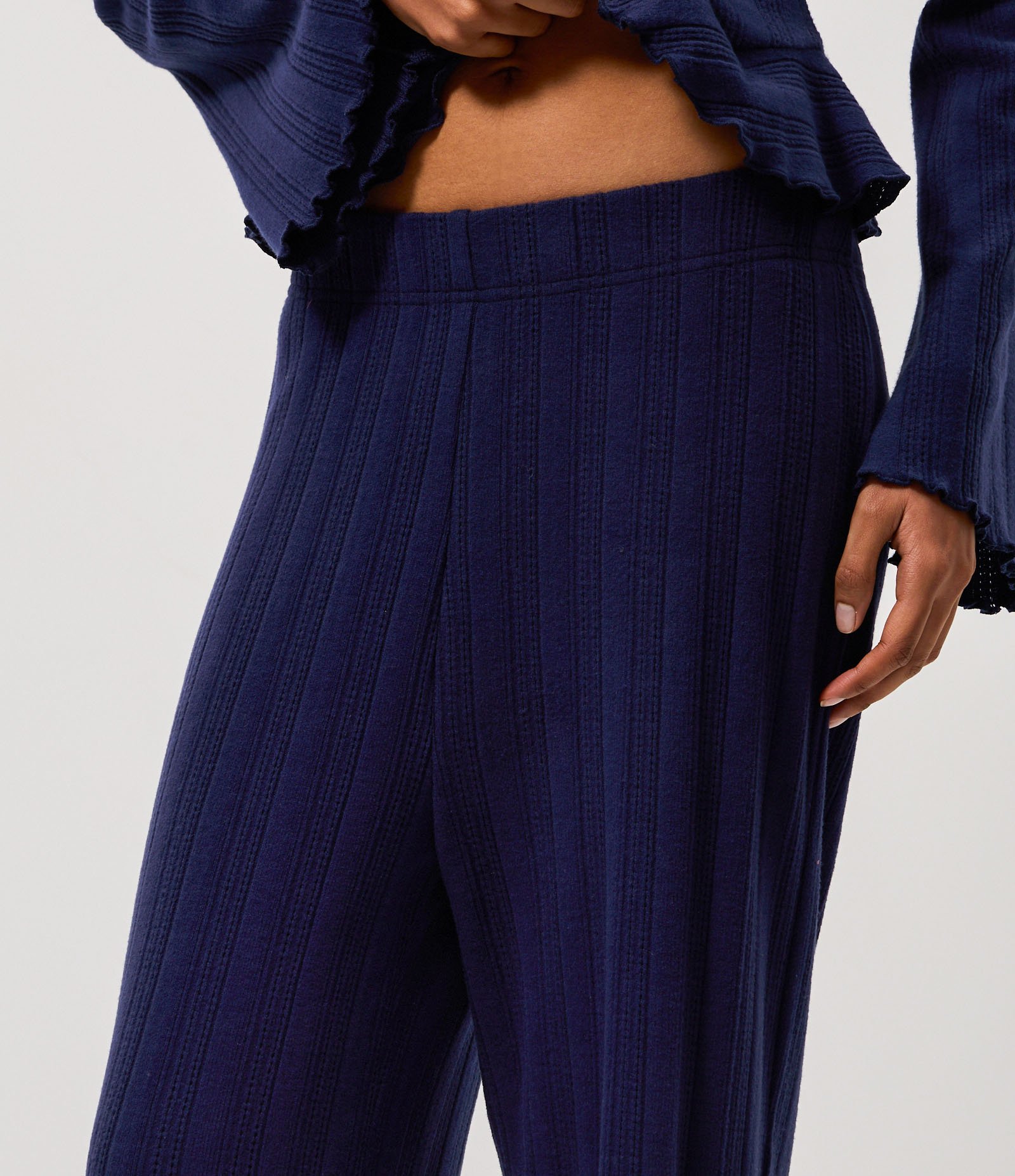 Calça Reta em Moletom Canelado Azul 3