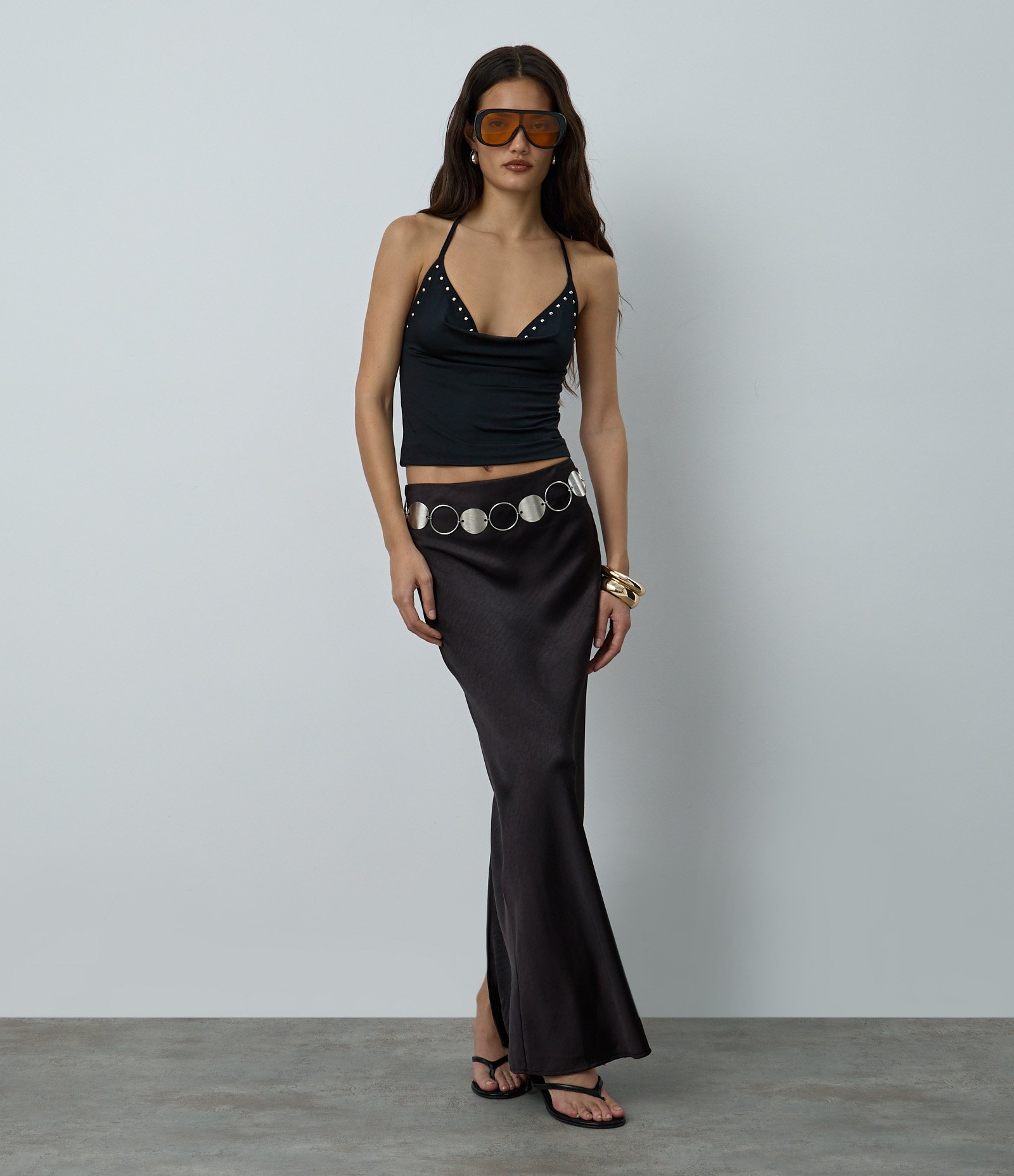 Saia New Midi em Cetim com Fenda Preto 1