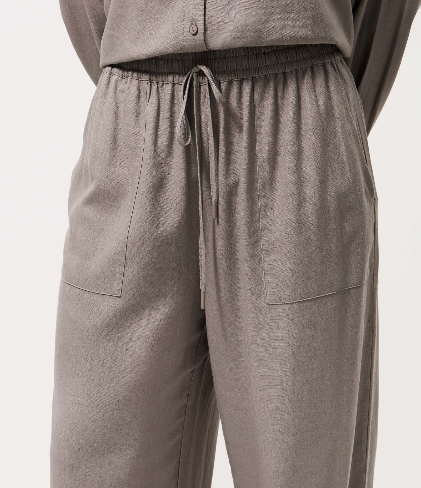 Calça Wide em Viscolinho com Cós Elástico e Amarração Cinza 3