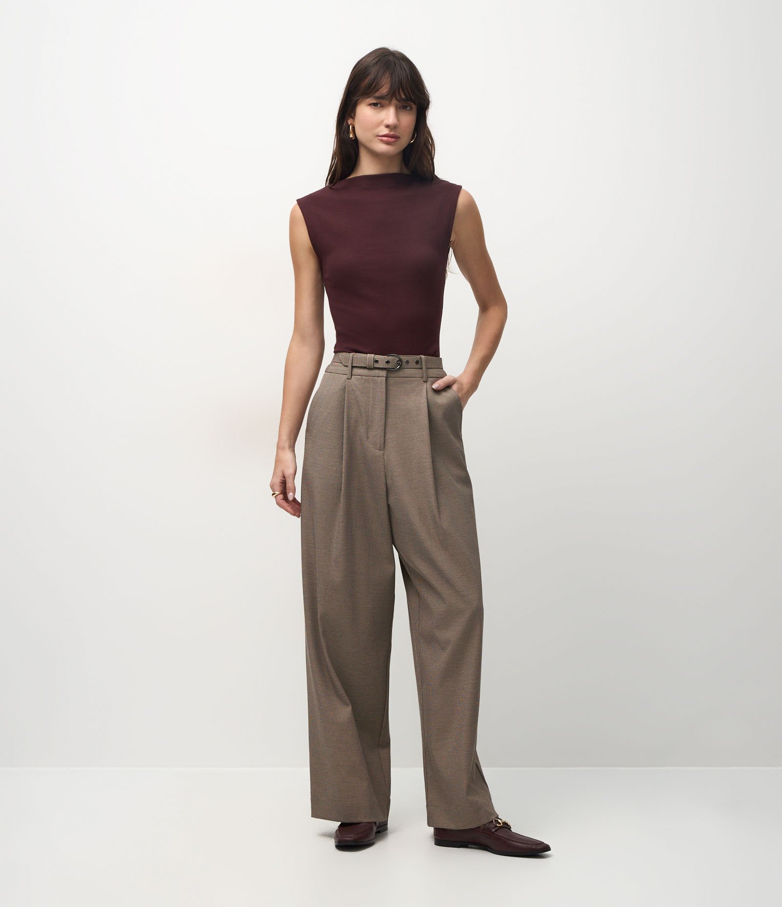 Blusa em Algodão com Gola Canoa Marrom 2