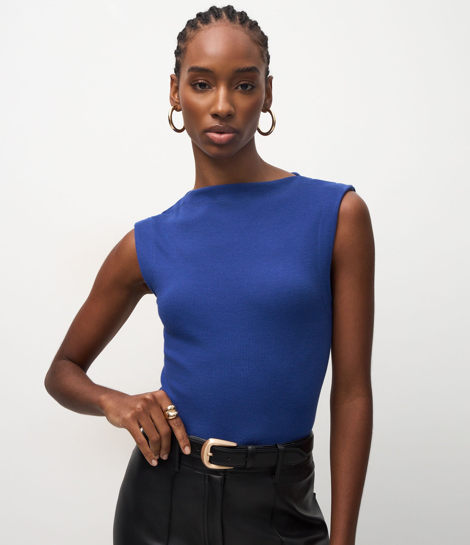 Blusa em Algodão com Gola Canoa Azul 1