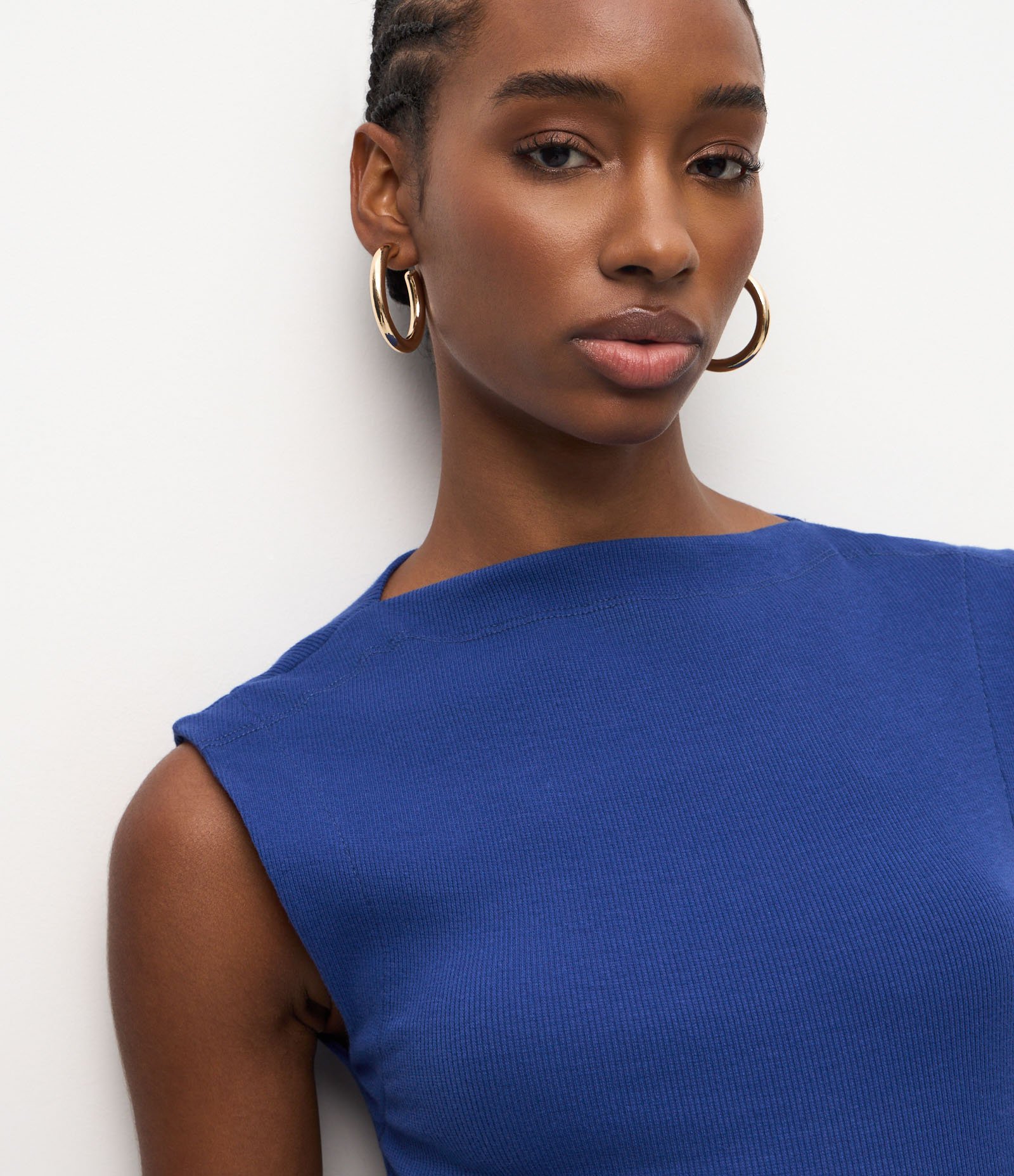 Blusa em Algodão com Gola Canoa Azul 3