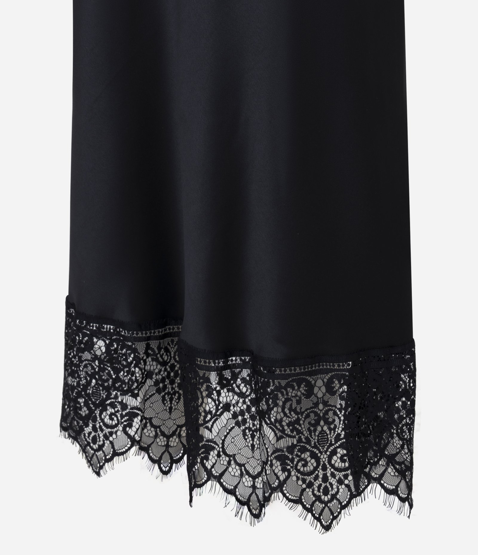 Saia Midi em Cetim com Renda na Barra Preto 2