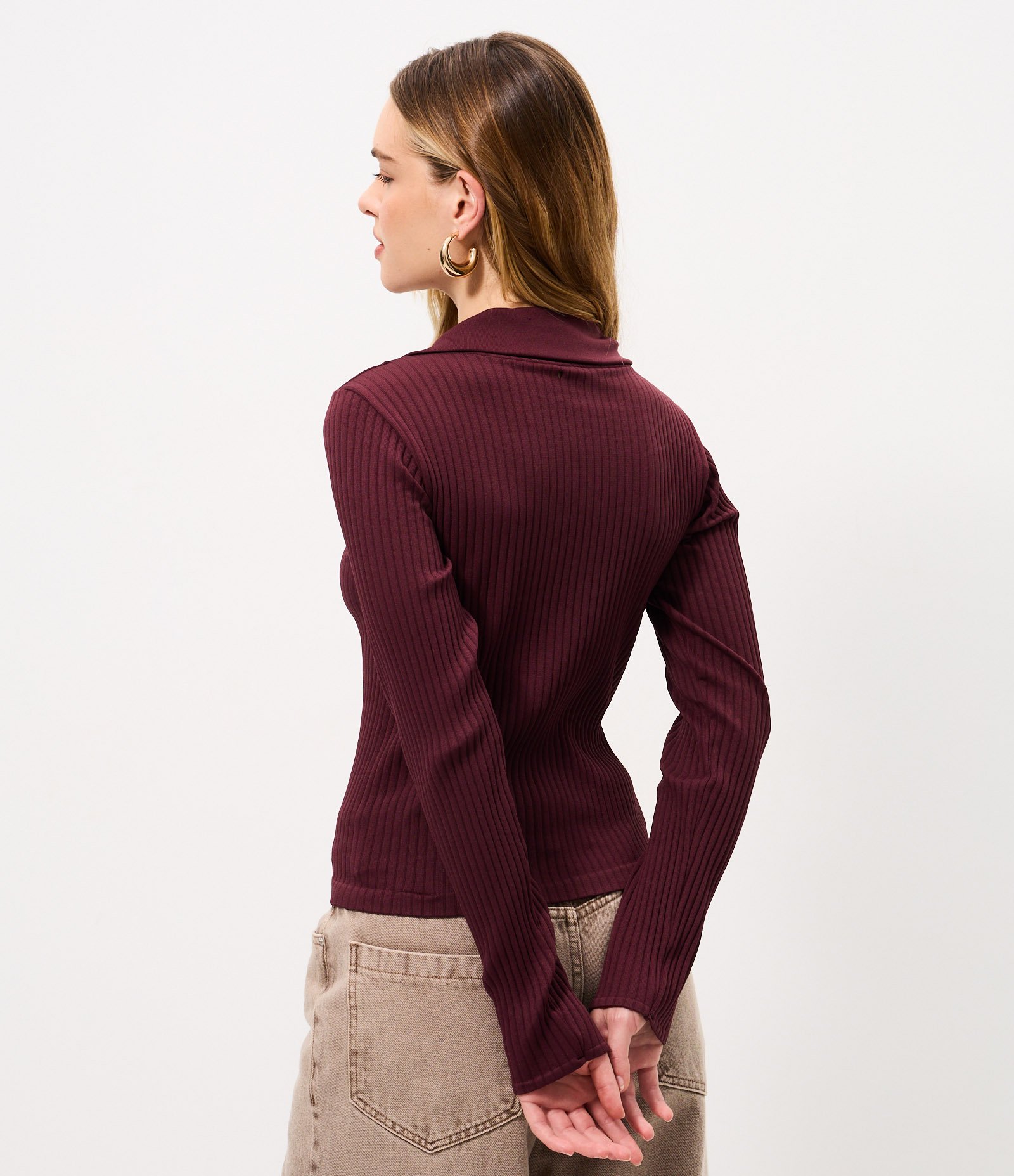 Blusa Seamless Manga Longa em Microfibra com Gola Polo Vinho 4