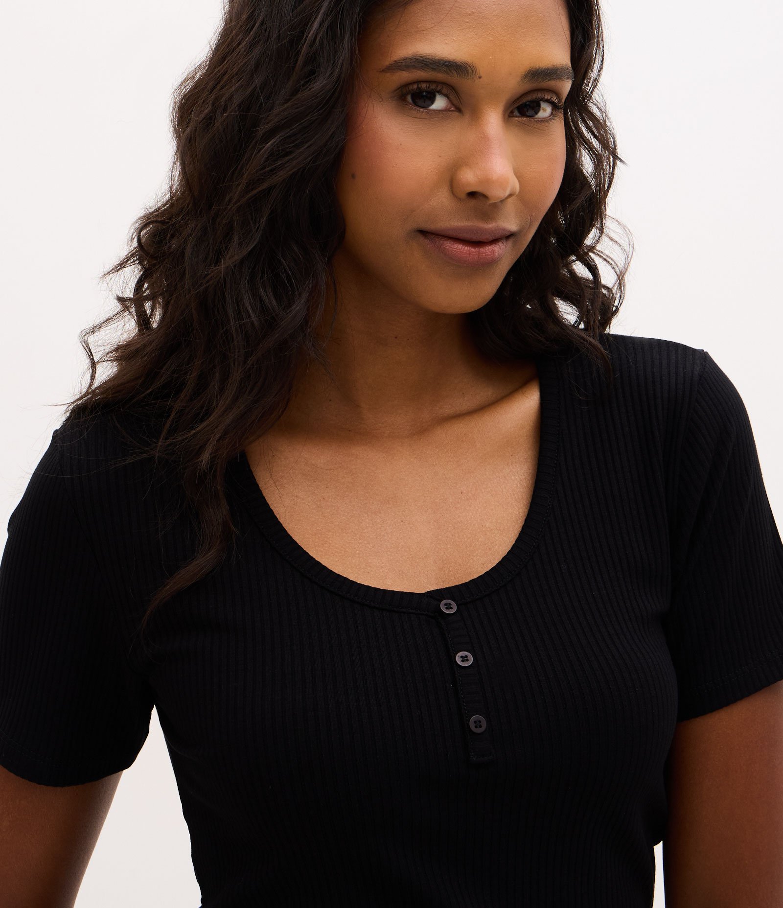 Blusa de Pijama em Ribana com Botões no Decote Preto 3