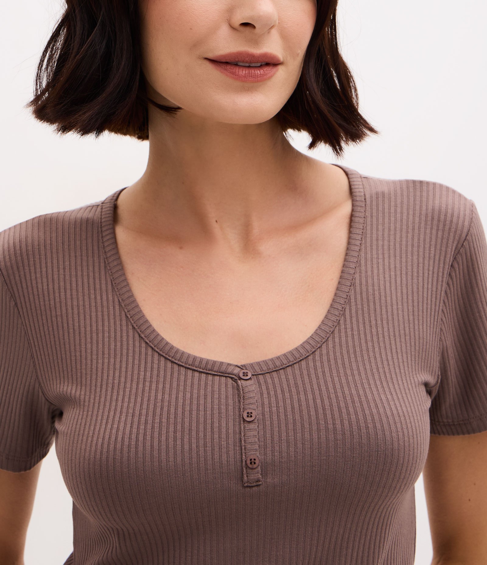 Blusa de Pijama em Ribana com Botões no Decote Marrom 3