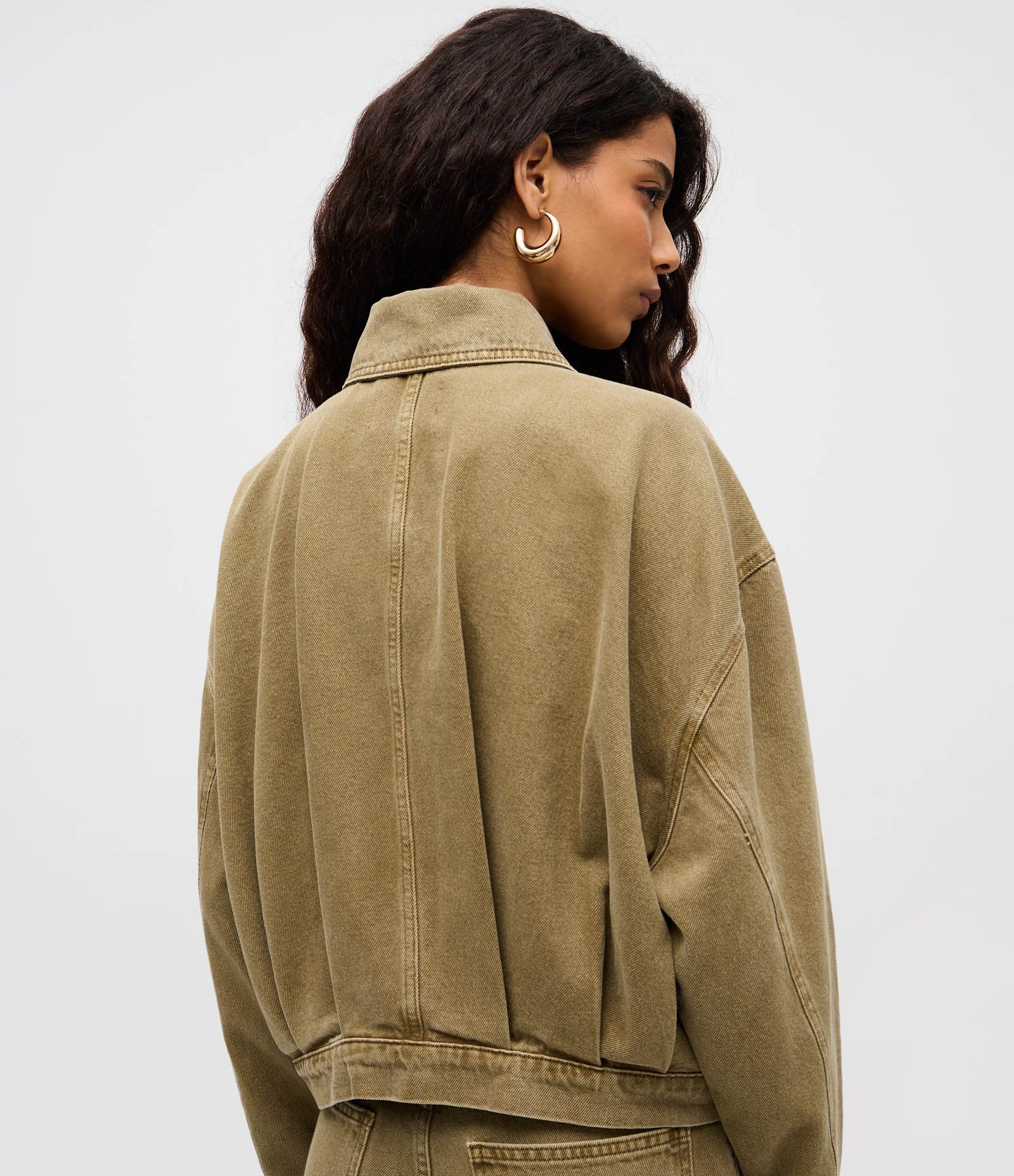 Jaqueta Bomber em Jeans com Pregas e Gola Polo Marrom Taupe 5