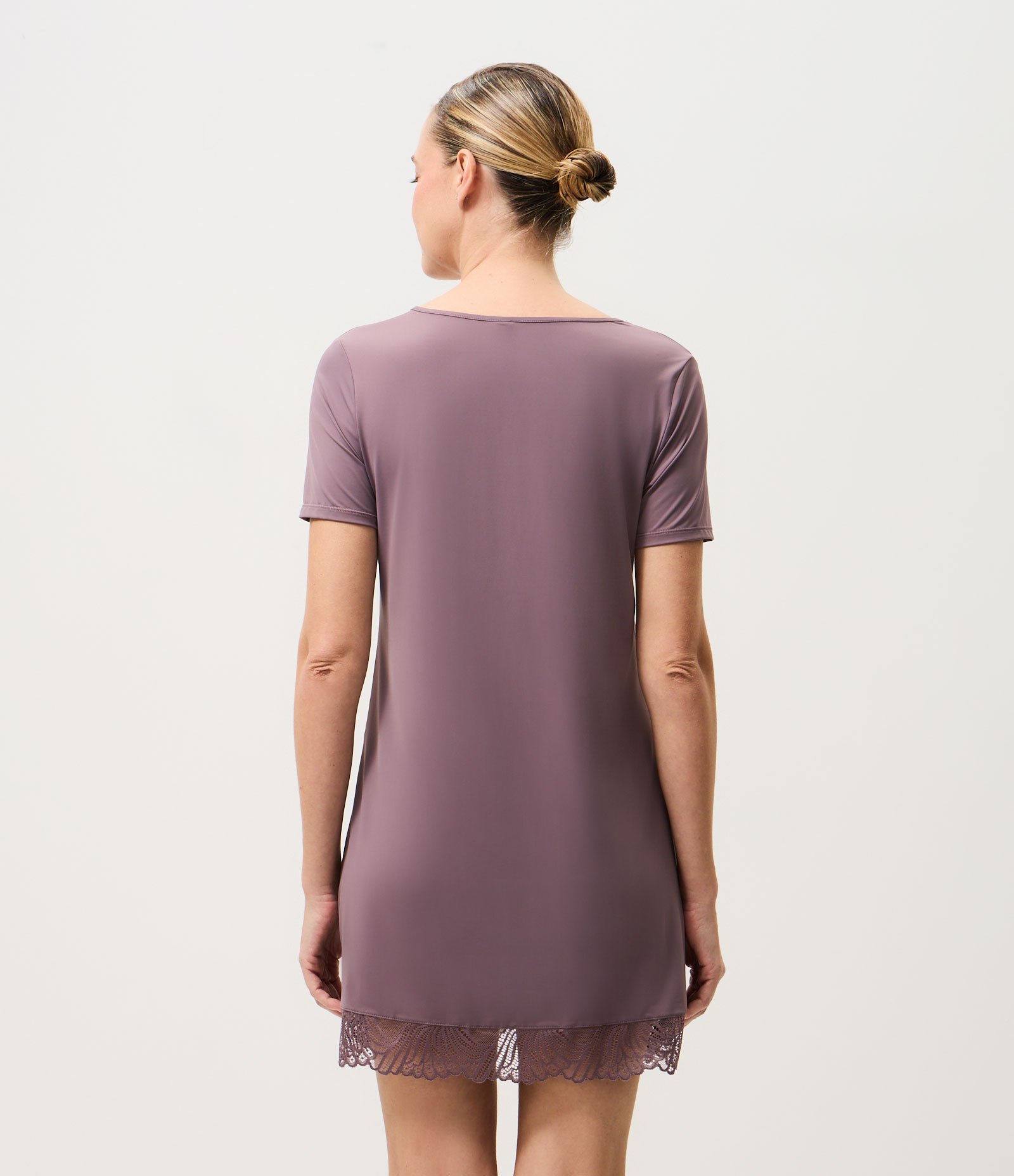Camisola em Microfibra com Detalhes em Renda Roxo 3