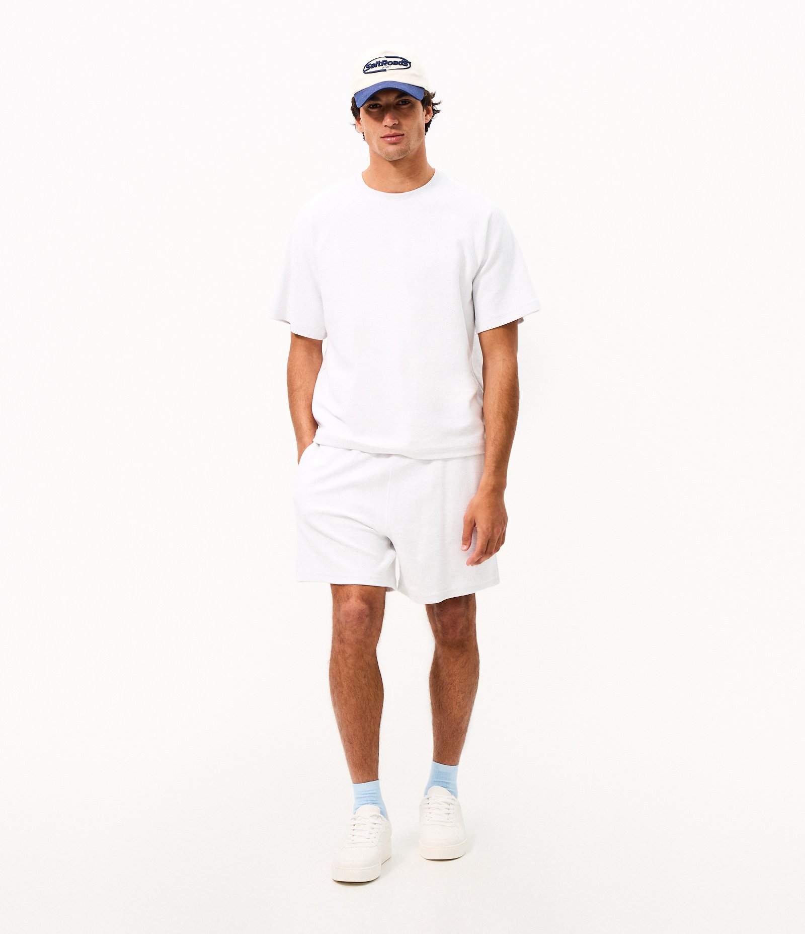 Camiseta Oversized em Moletom com Bordado no Peito Branco 2