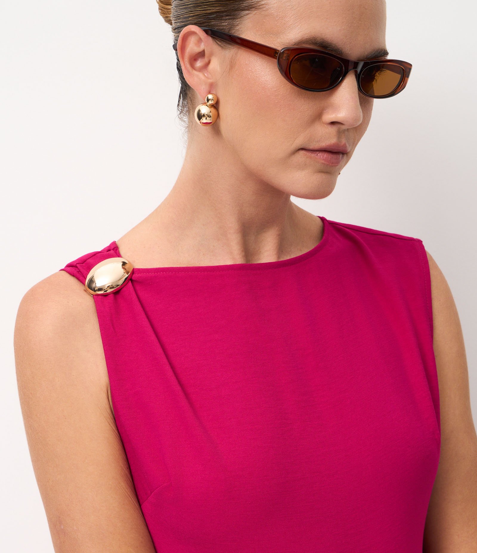 Vestido Midi Alfaiatado com Aviamento no Ombro Rosa 3