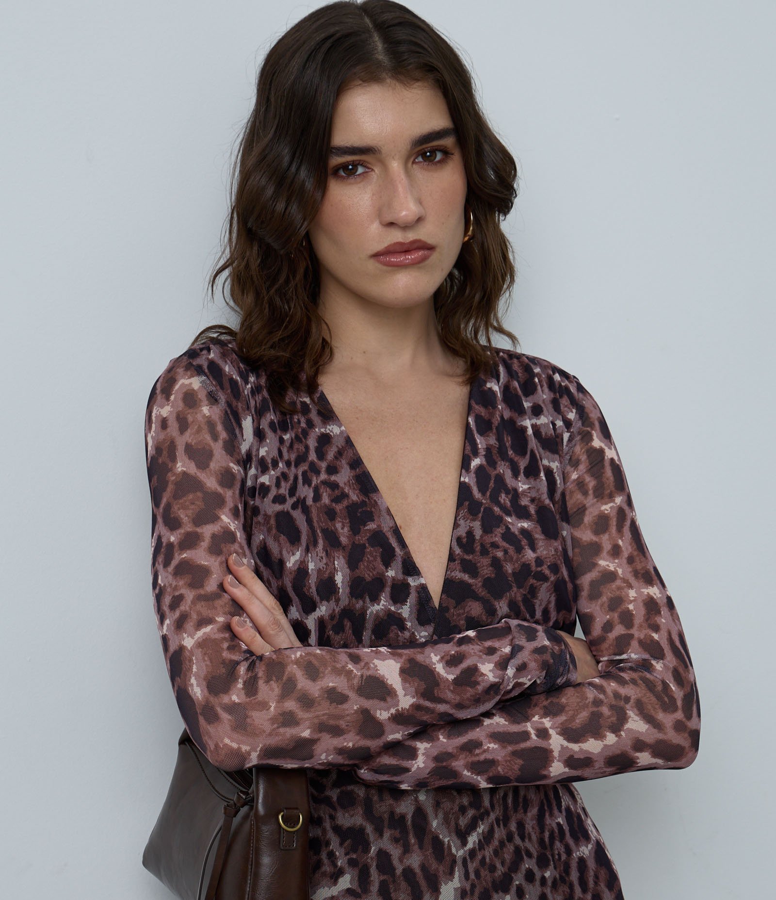 Vestido Animal Print em Tule com Manga Longa Marrom 3