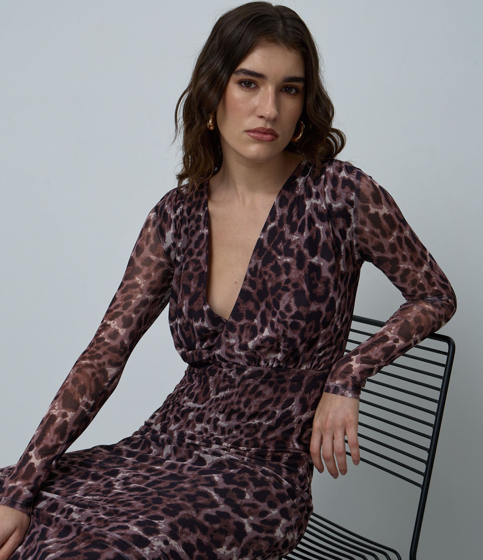 Vestido Animal Print em Tule com Manga Longa Marrom 4
