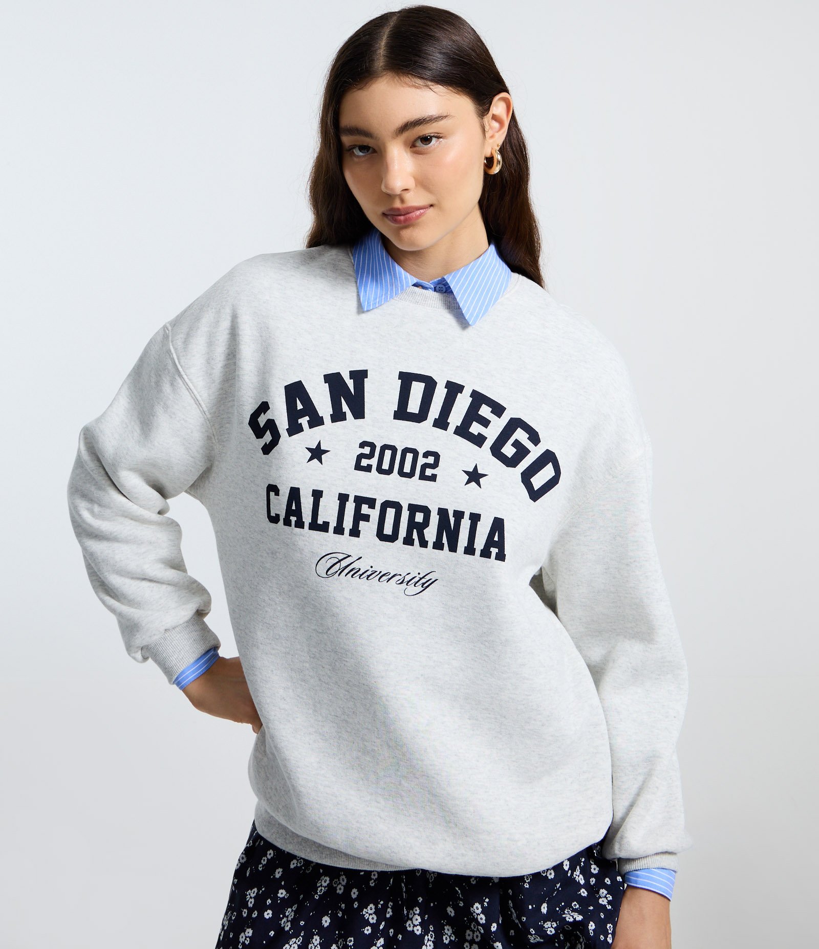 Casaco Fechado College em Moletinho com Lettering San Diego Cinza 3