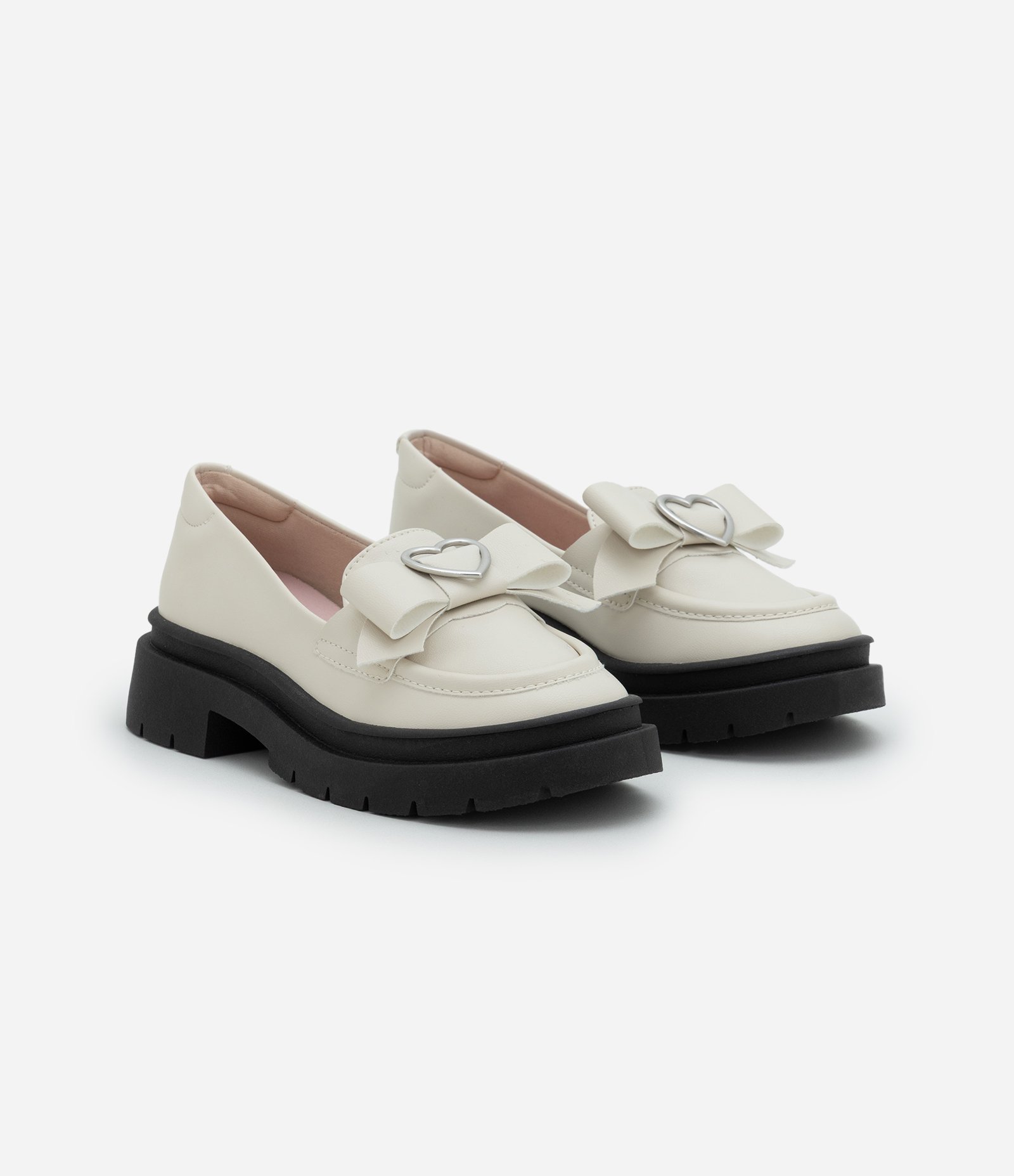 Sapato Oxford Infantil com Laço e Coração - Tam 26 ao 34 Off White 1