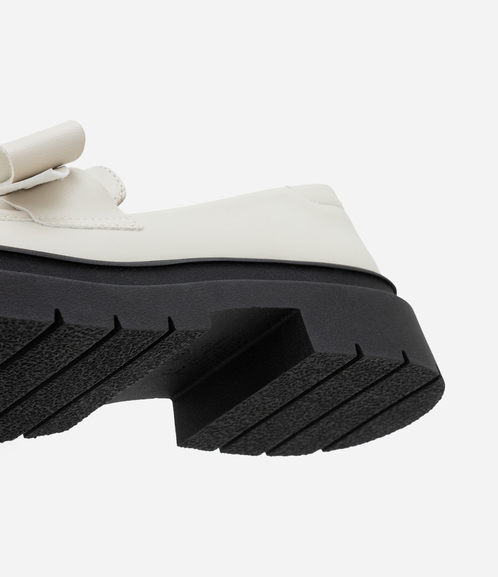 Sapato Oxford Infantil com Laço e Coração - Tam 26 ao 34 Off White 3