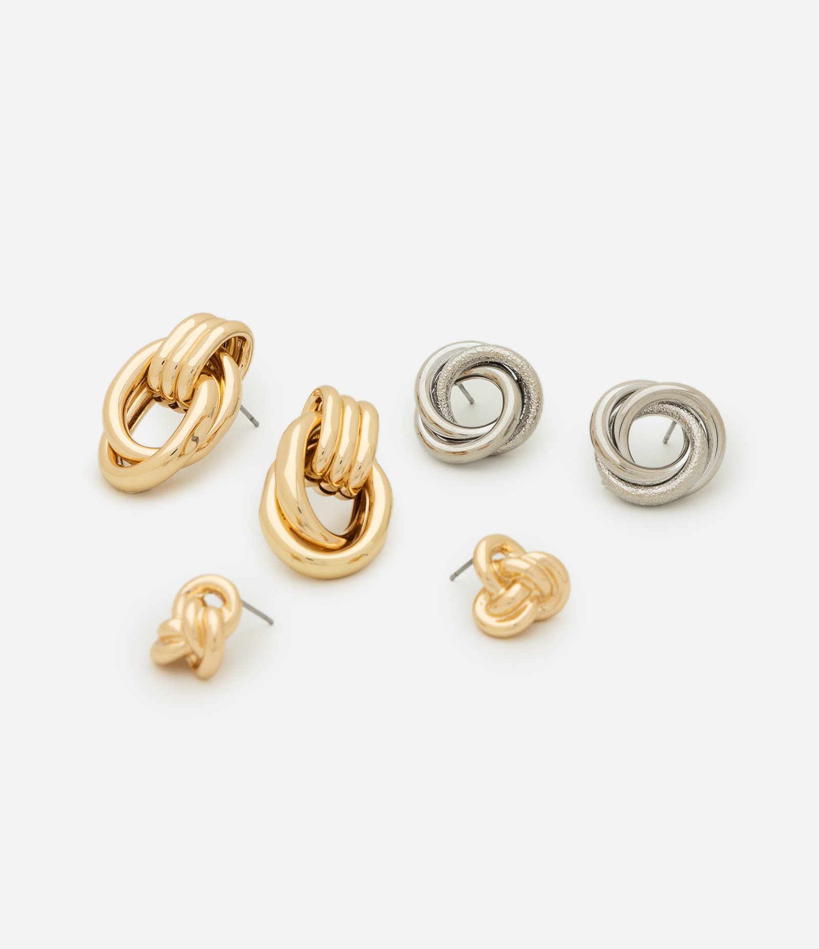 Kit Brincos Metal Nó Dourado e Prateado Dourado e Prata 2