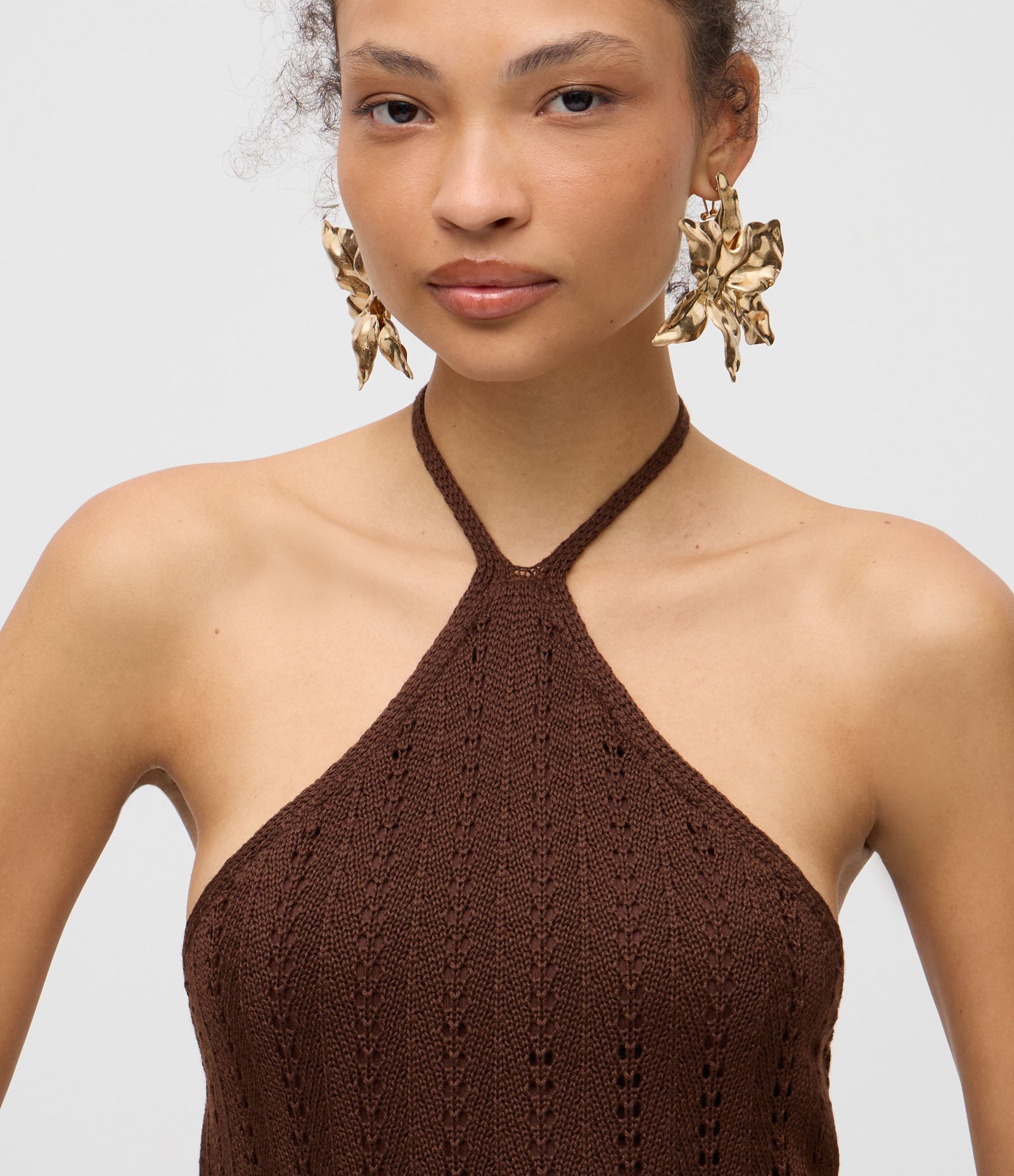 Vestido em Tricô Sem Manga com Franja na Barra Marrom 3