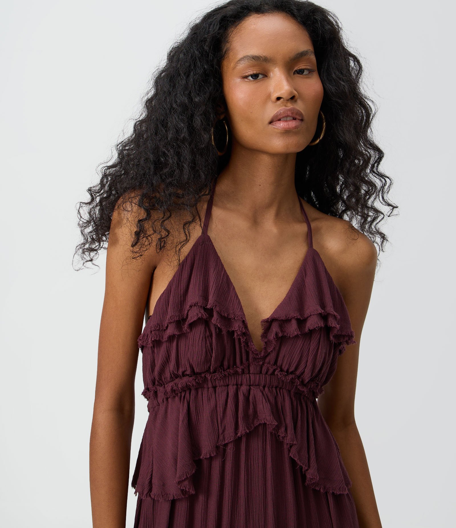 Vestido Longo com Babados e Amarração no Pescoço Bordô 3