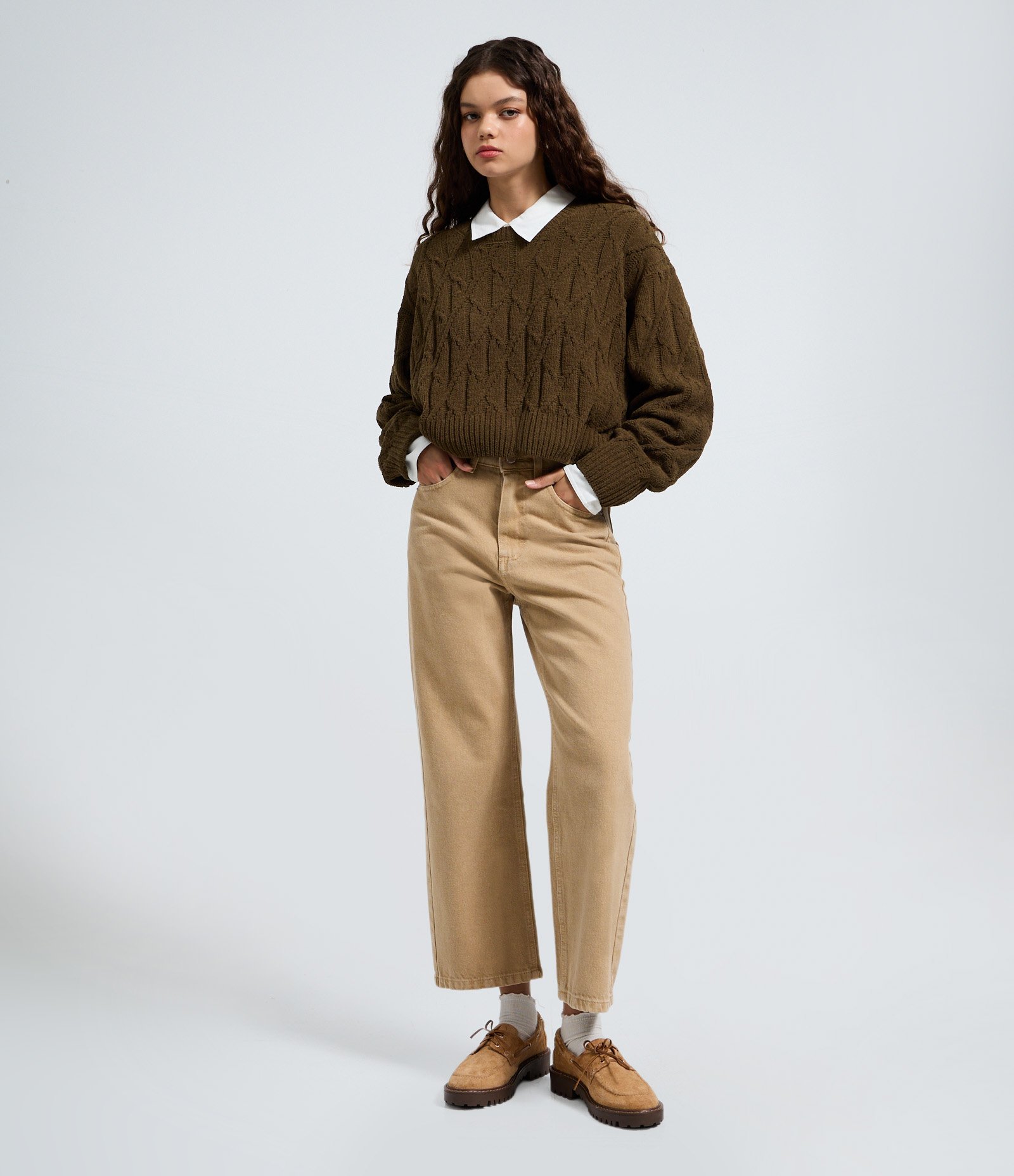 Calça Reta Cropped em Sarja com Cintura Alta Marrom Claro 1