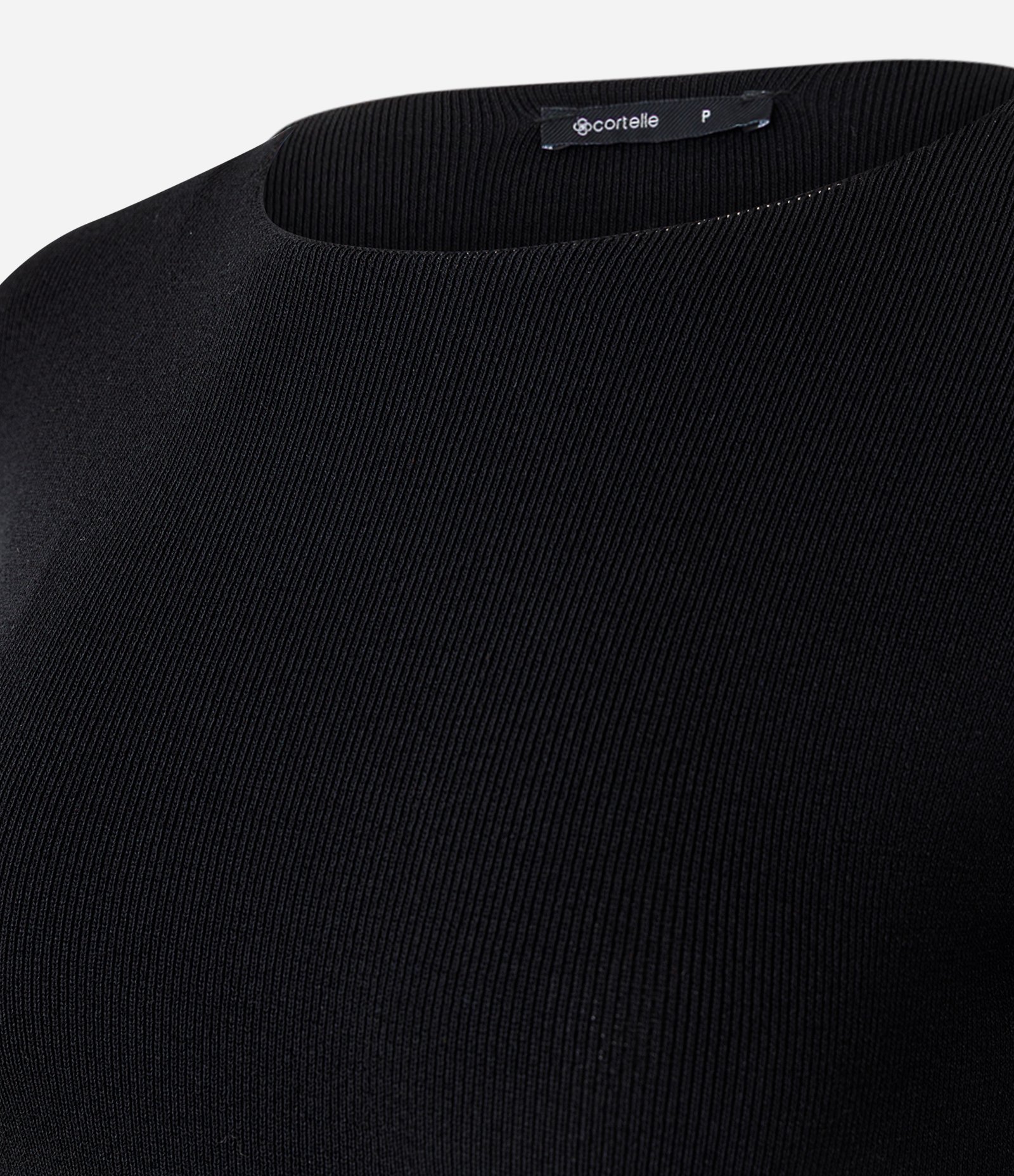 Blusa Assimétrica em Tricô com Aviamento na Cintura Preto 6