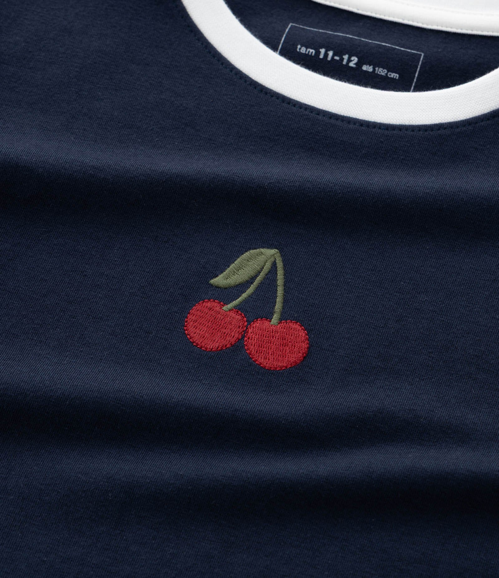 Camiseta Infantil com Bordado de Cereja – Tam 5 a 14 Anos Azul Escuro 4