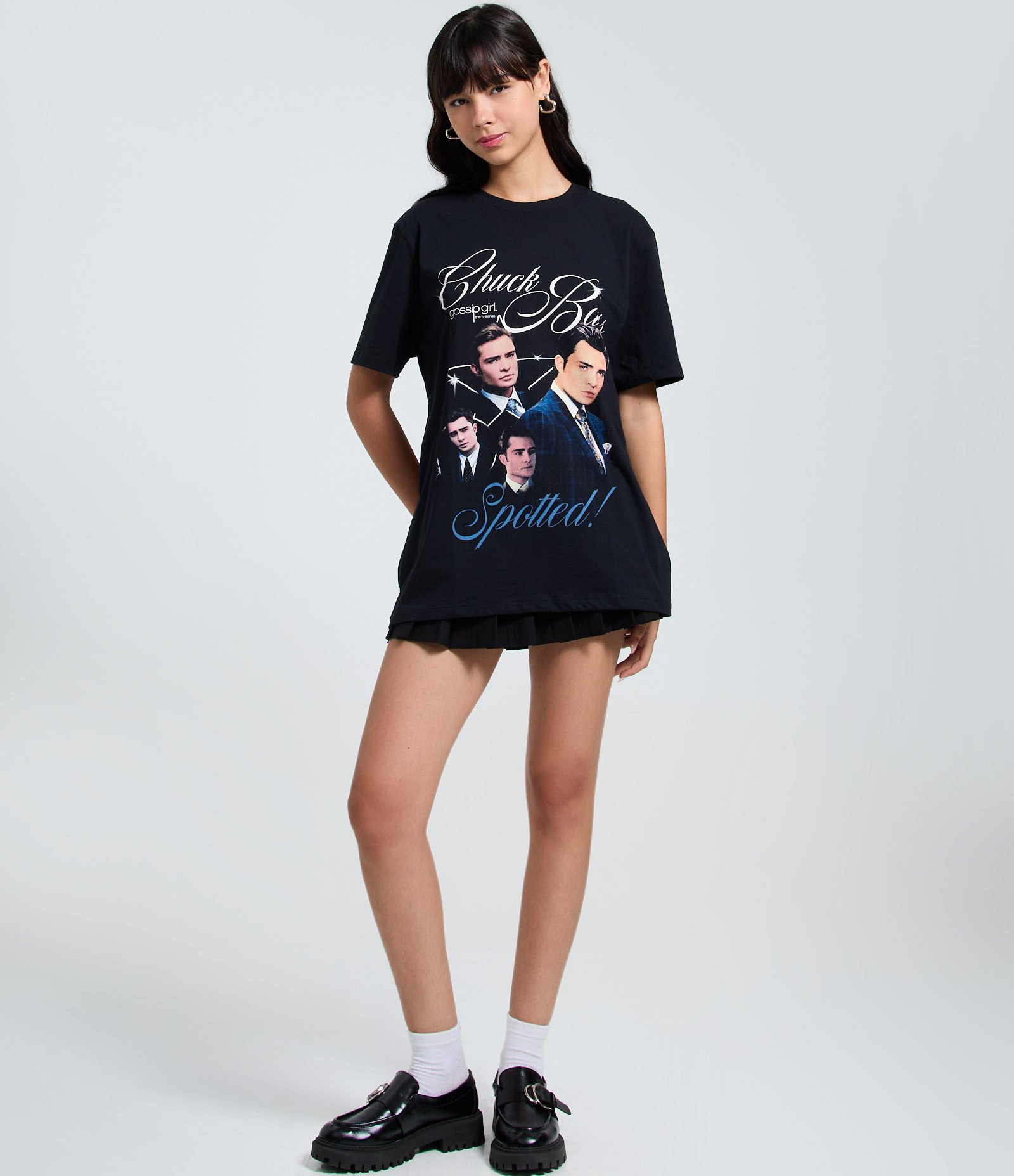 Camiseta em Algodão com Estampa e Lettering Chuck Bass Preto 2