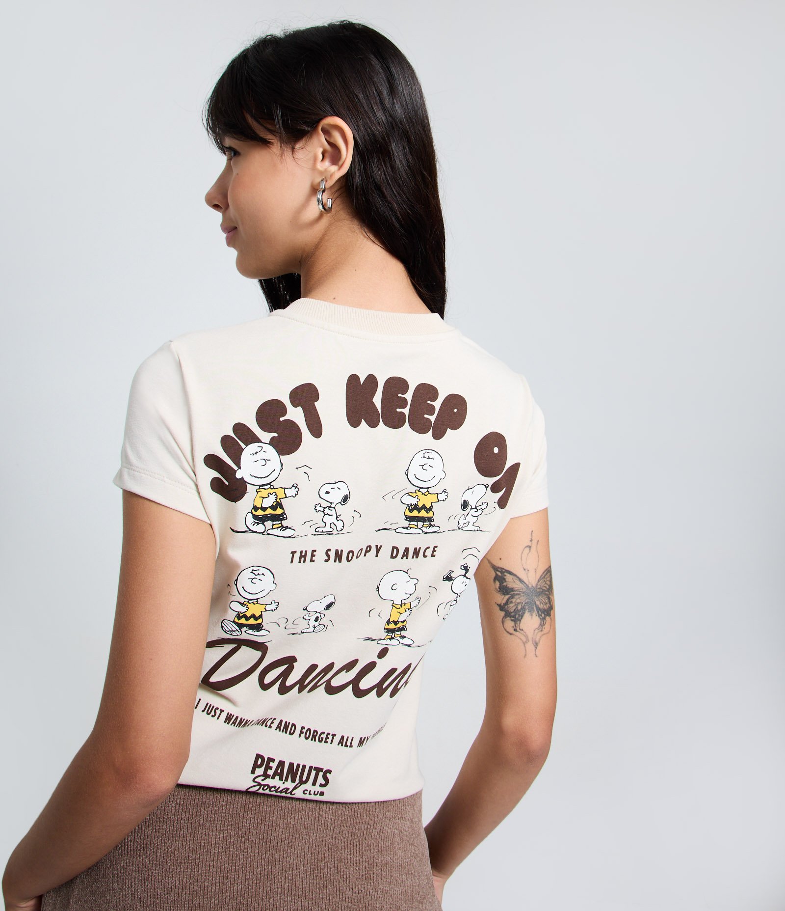 Camiseta New T-shirt em Algodão com Estampa Snoopy Bege 1