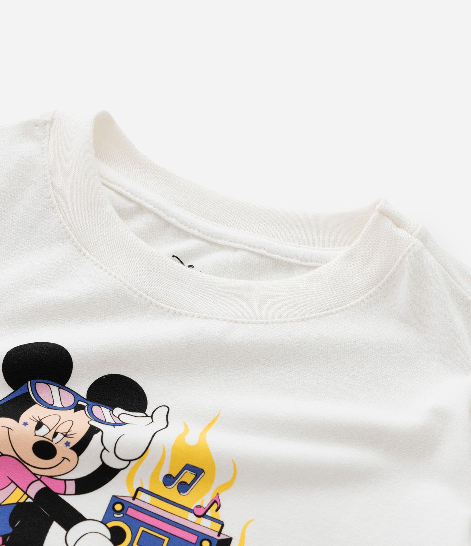 Camiseta em Algodão com Estampa Minnie Branco 6