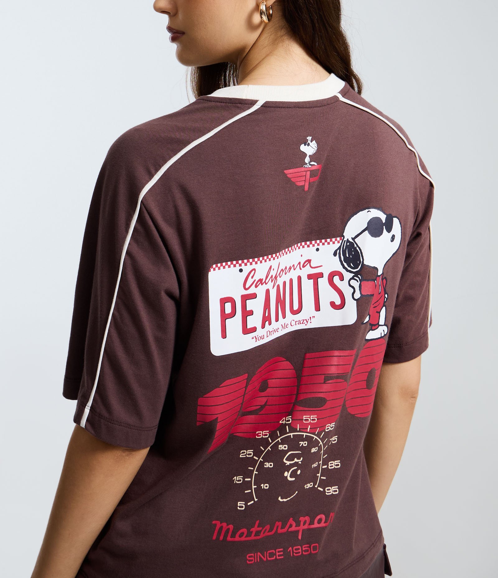 Camiseta em Algodão com Estampa Snoopy Racer Marrom 4