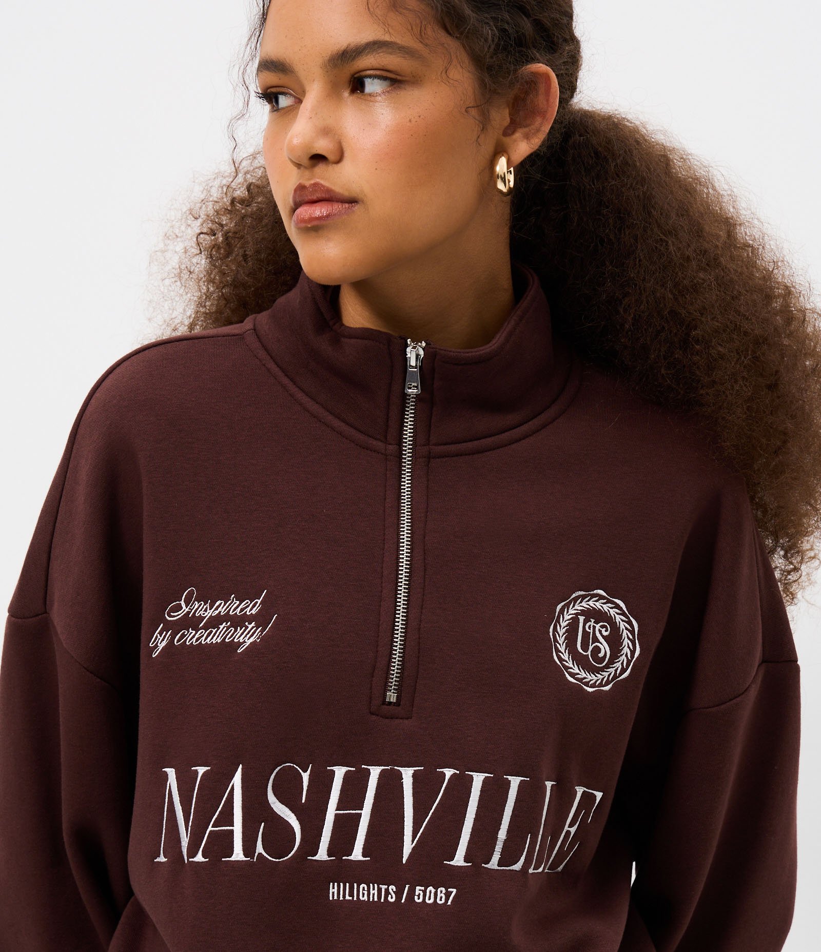 Moletom com Half Zíper e Lettering Nashville Marrom 3