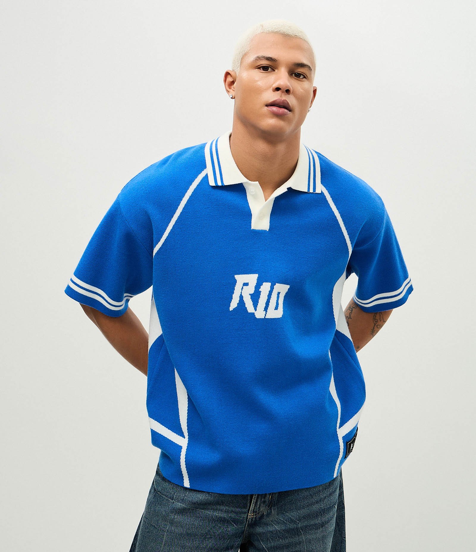 Camiseta Boxy em Tricô com Recortes e Estampa R10 Azul 3