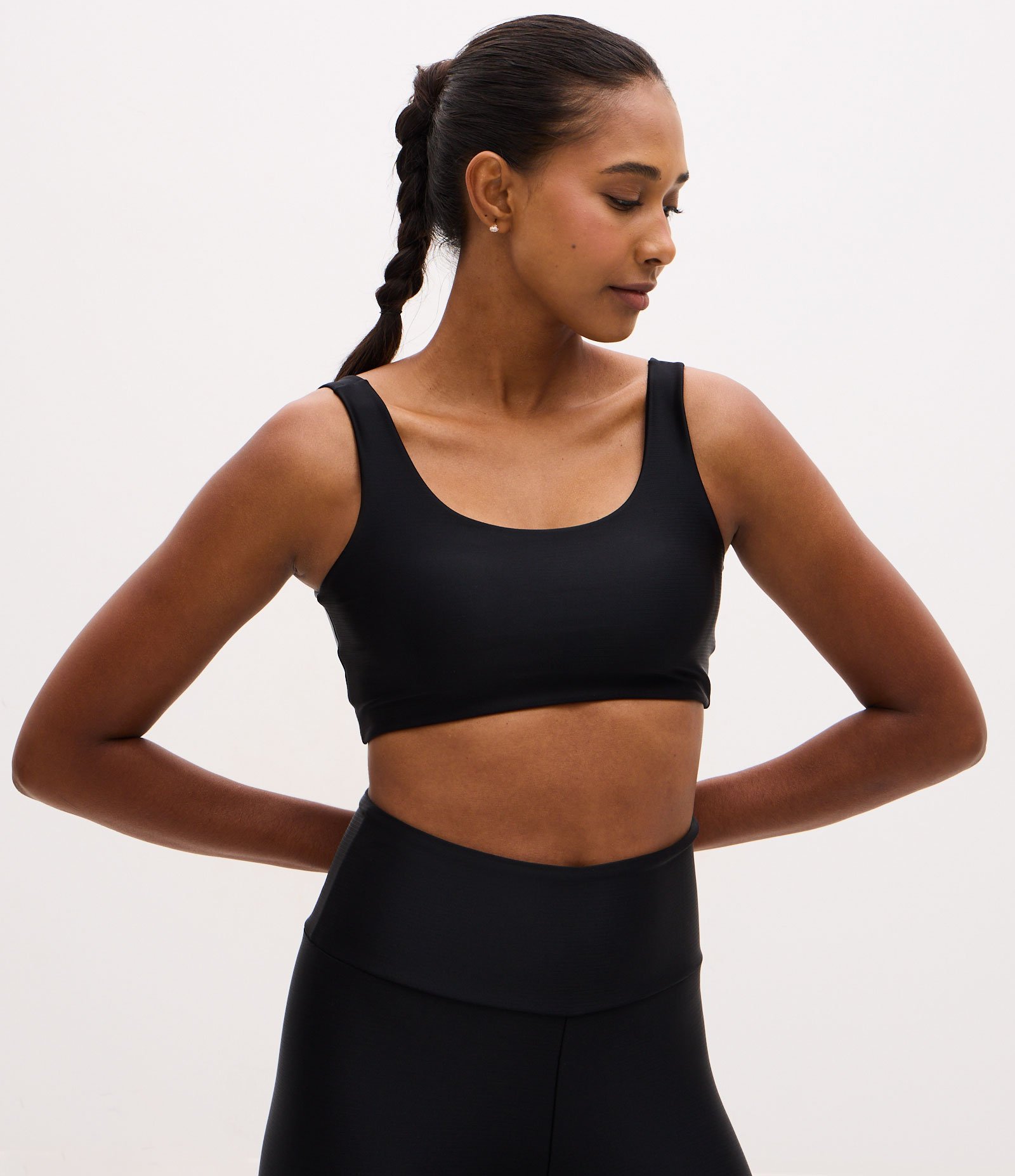 Top Esportivo em Microfibra Texturizado Preto 1