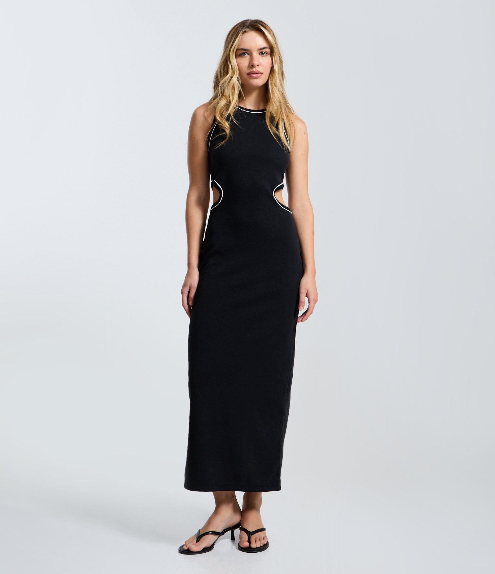 Vestido New Midi em Ribana com Cut Out na Cintura e Viés Contrastante Preto 1