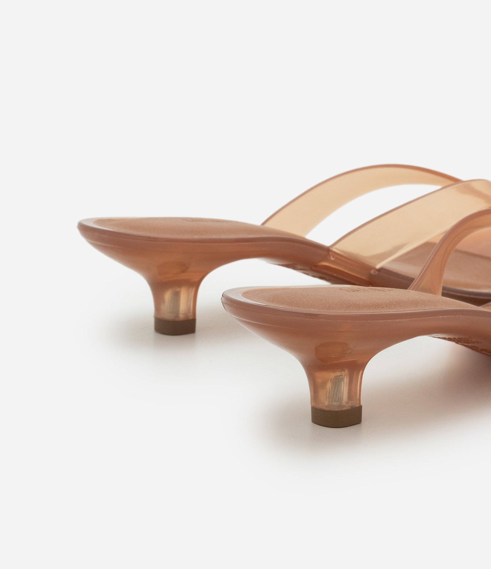 Sandália de Dedo em PU com Salto Médio e Tiras Contrastantes Nude 4