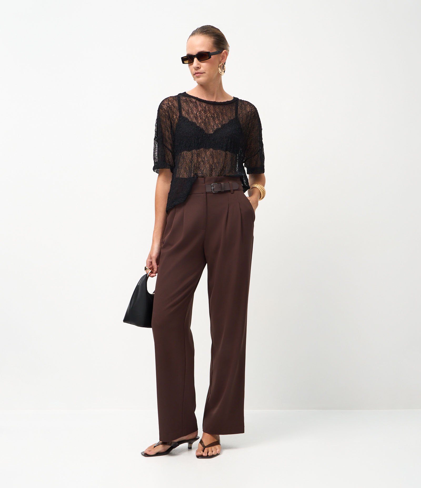 Camiseta Oversized Rendada com Transparência Preto 2