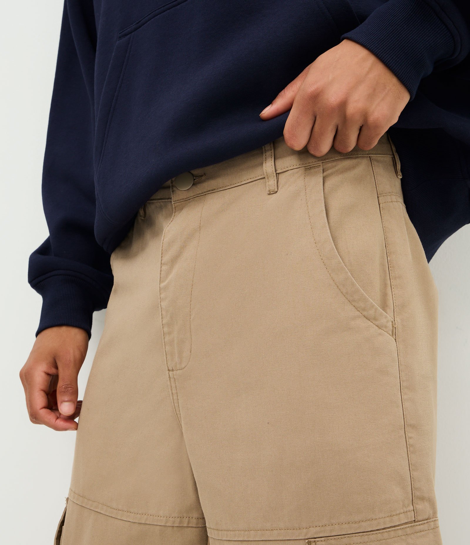 Calça Baggy Relaxed em Sarja Lisa Bege 3